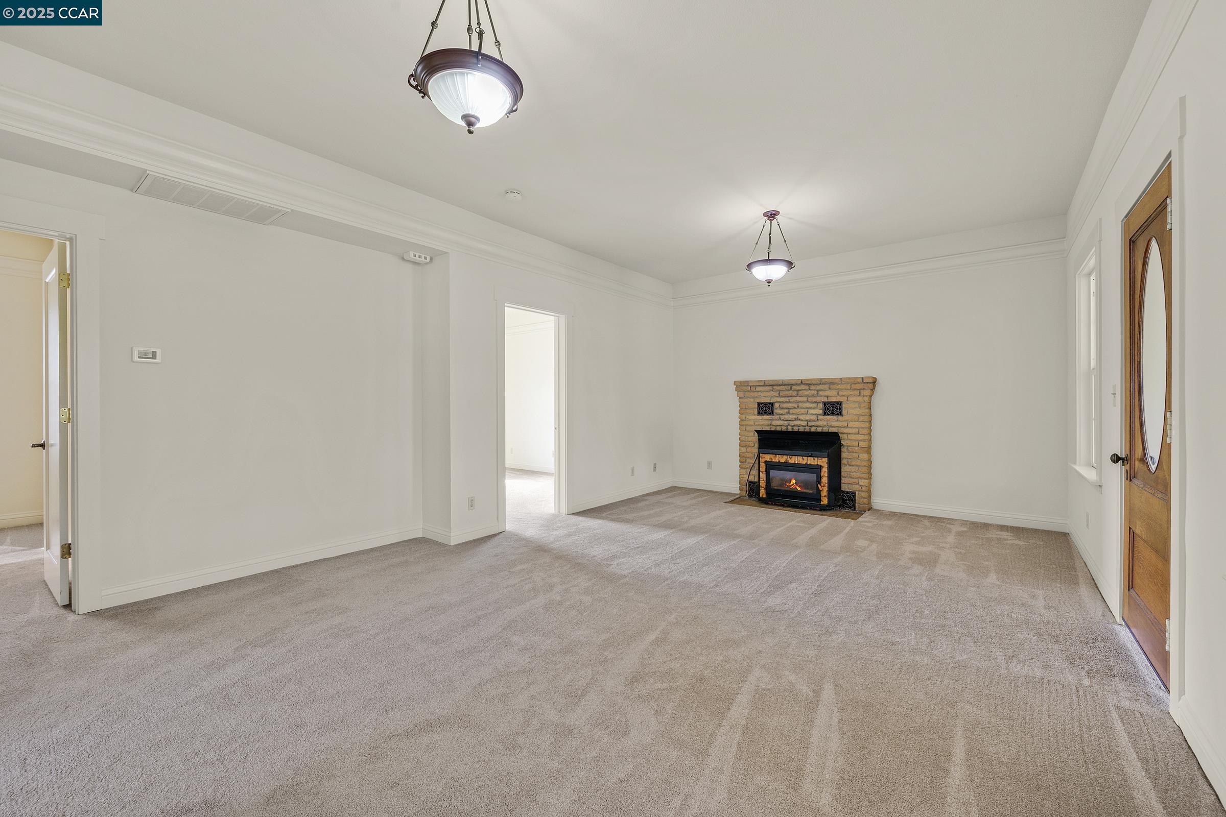 Detail Gallery Image 7 of 50 For 2581 Charles Ave, Pinole,  CA 94564 - – Beds | – Baths