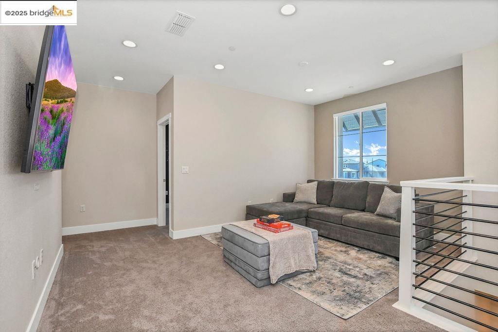 Detail Gallery Image 23 of 41 For 16214 Sculptor Ave, Lathrop,  CA 95330-9819 - 4 Beds | 3 Baths