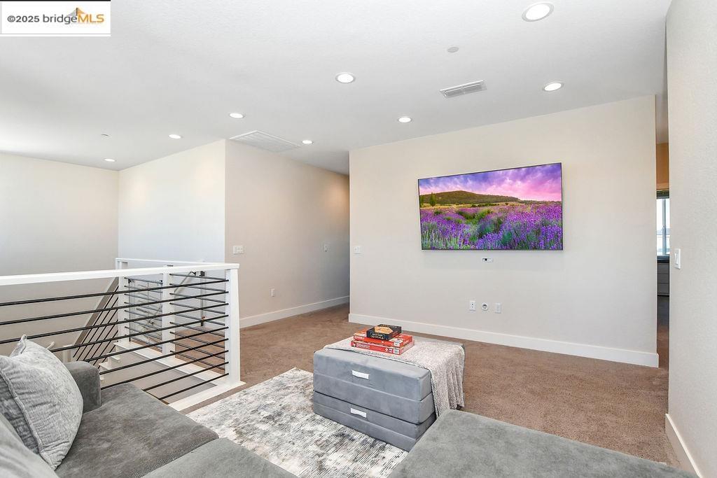 Detail Gallery Image 24 of 41 For 16214 Sculptor Ave, Lathrop,  CA 95330-9819 - 4 Beds | 3 Baths