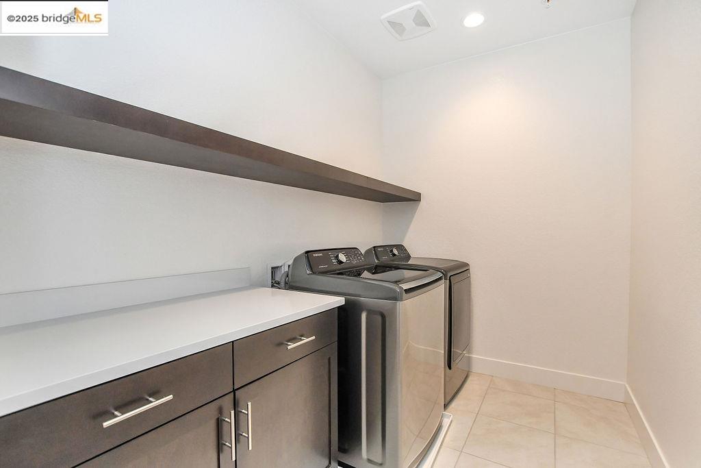 Detail Gallery Image 29 of 41 For 16214 Sculptor Ave, Lathrop,  CA 95330-9819 - 4 Beds | 3 Baths