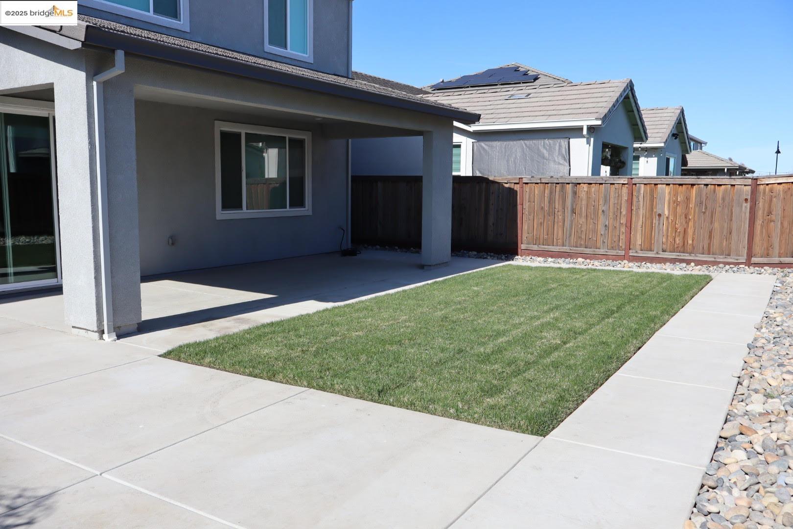 Detail Gallery Image 40 of 41 For 16214 Sculptor Ave, Lathrop,  CA 95330-9819 - 4 Beds | 3 Baths