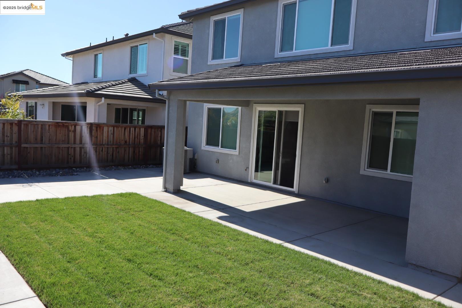 Detail Gallery Image 41 of 41 For 16214 Sculptor Ave, Lathrop,  CA 95330-9819 - 4 Beds | 3 Baths