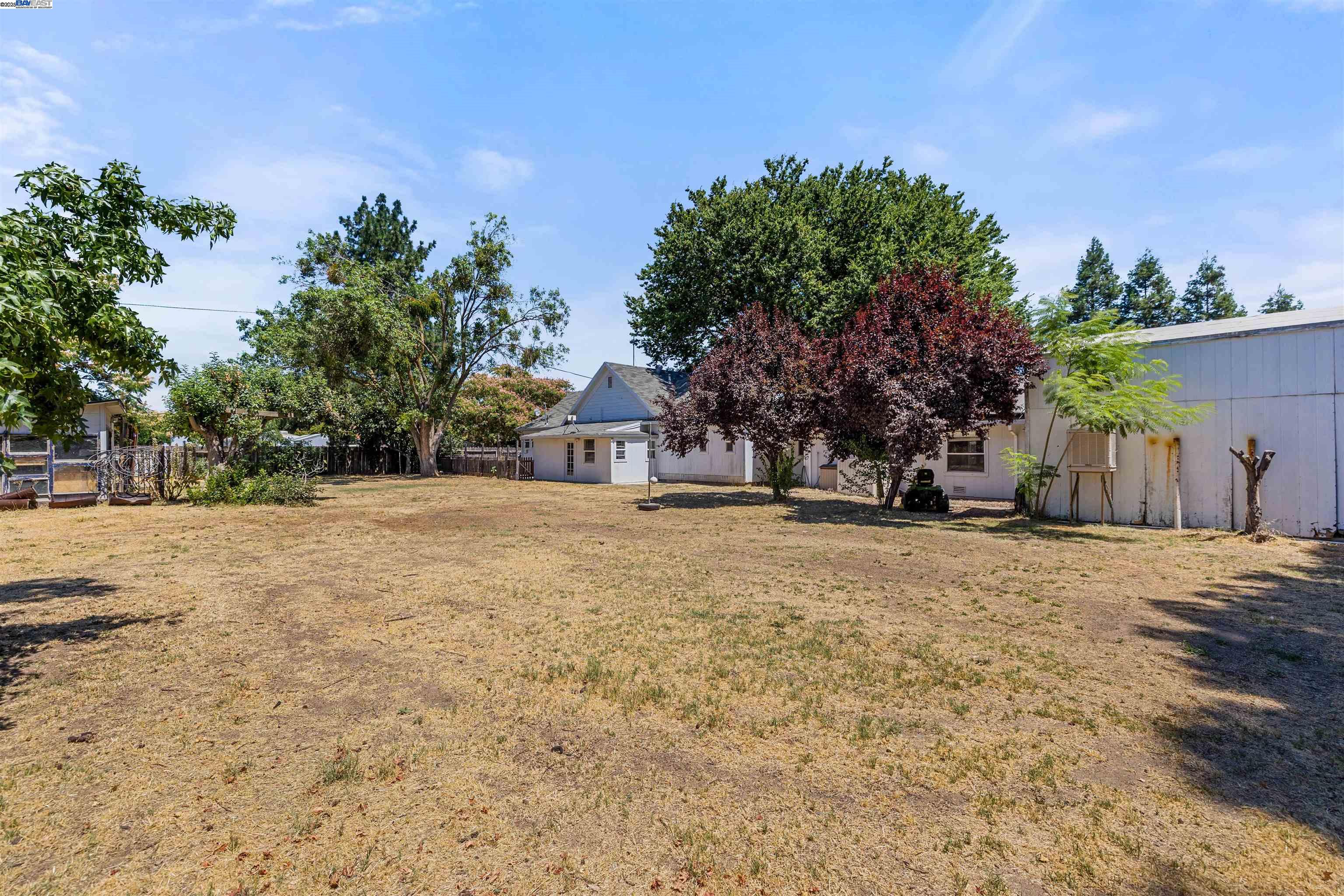 Detail Gallery Image 44 of 57 For 22191 N Anderson St, Clements,  CA 95227 - 4 Beds | 2 Baths