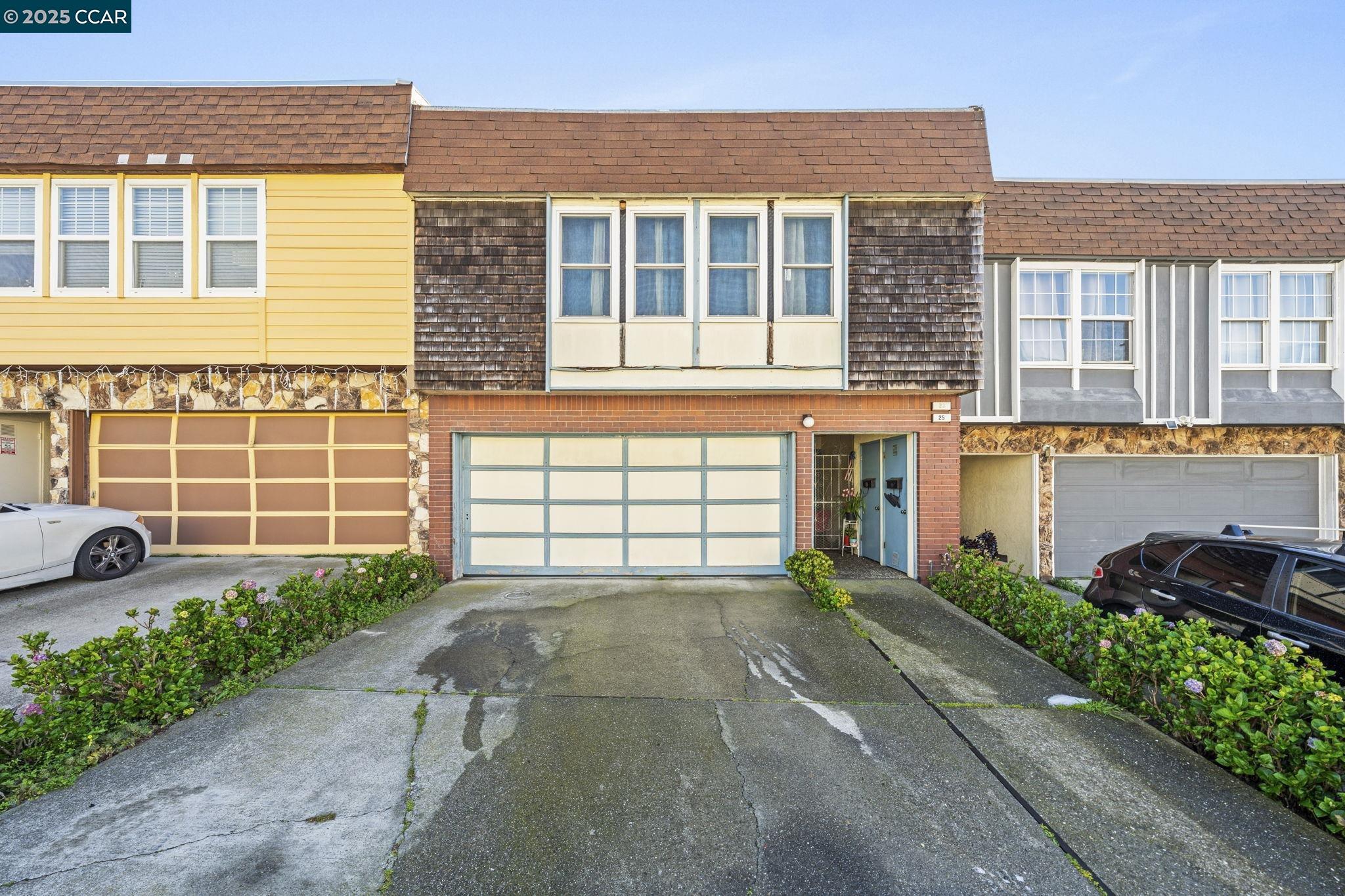 Detail Gallery Image 1 of 12 For 23 2nd Ave, Daly City,  CA 94014-2615 - – Beds | – Baths