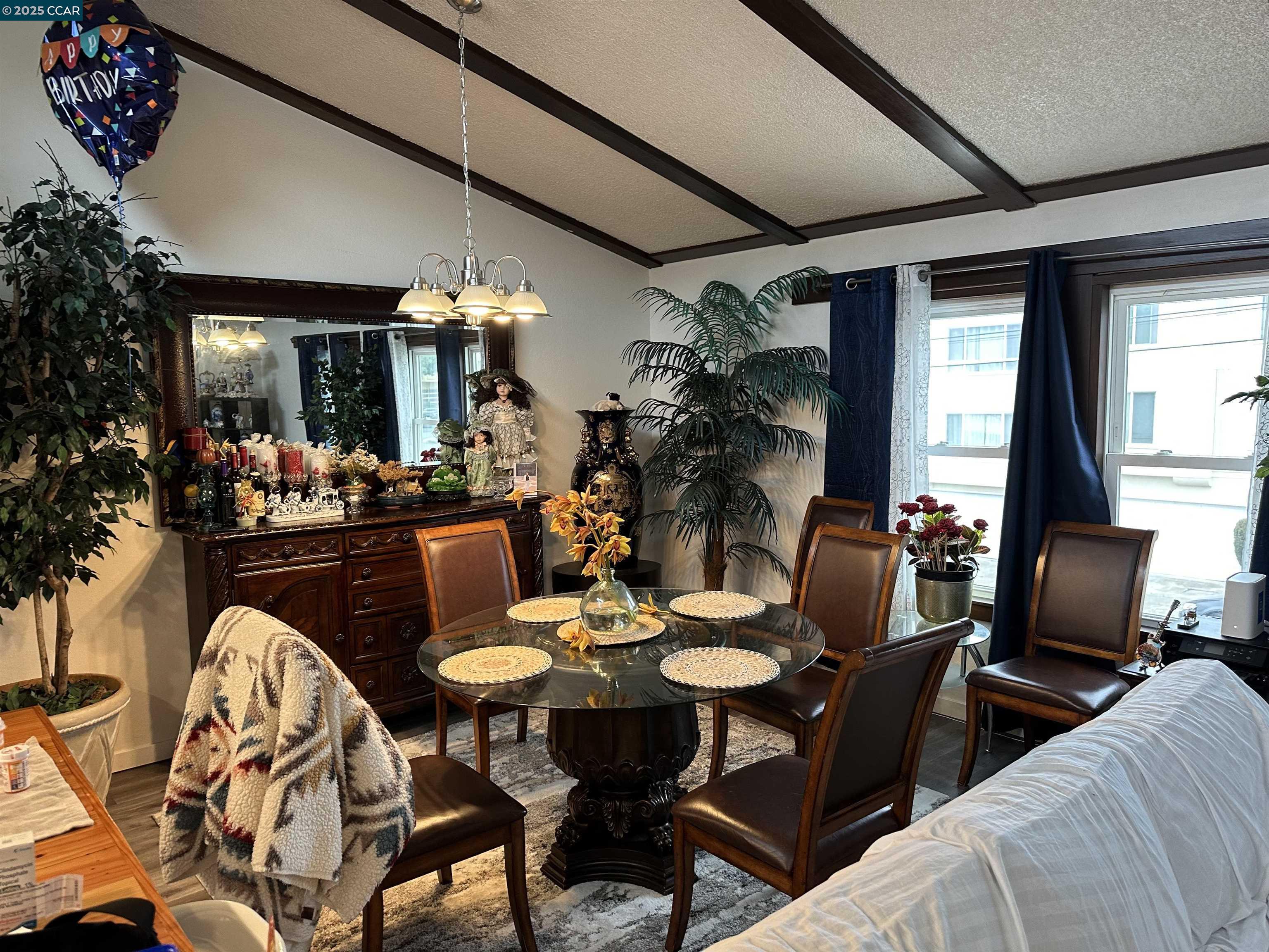 Detail Gallery Image 9 of 12 For 23 2nd Ave, Daly City,  CA 94014-2615 - – Beds | – Baths
