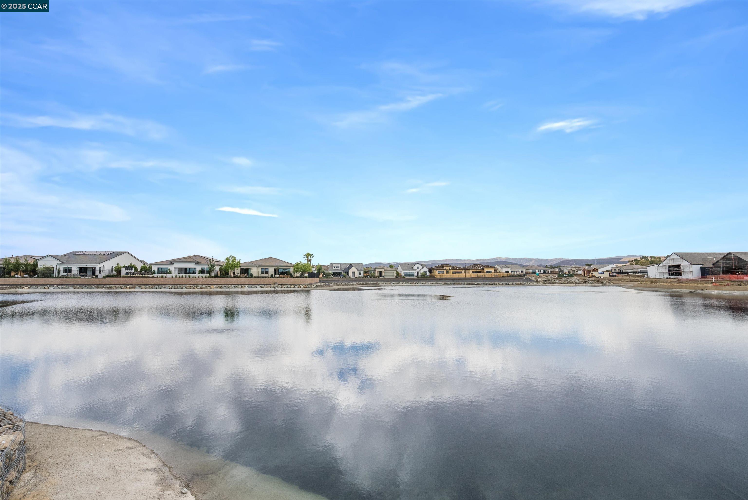 Detail Gallery Image 20 of 26 For 1817 Island Lane, Tracy,  CA 95377 - 3 Beds | 3 Baths