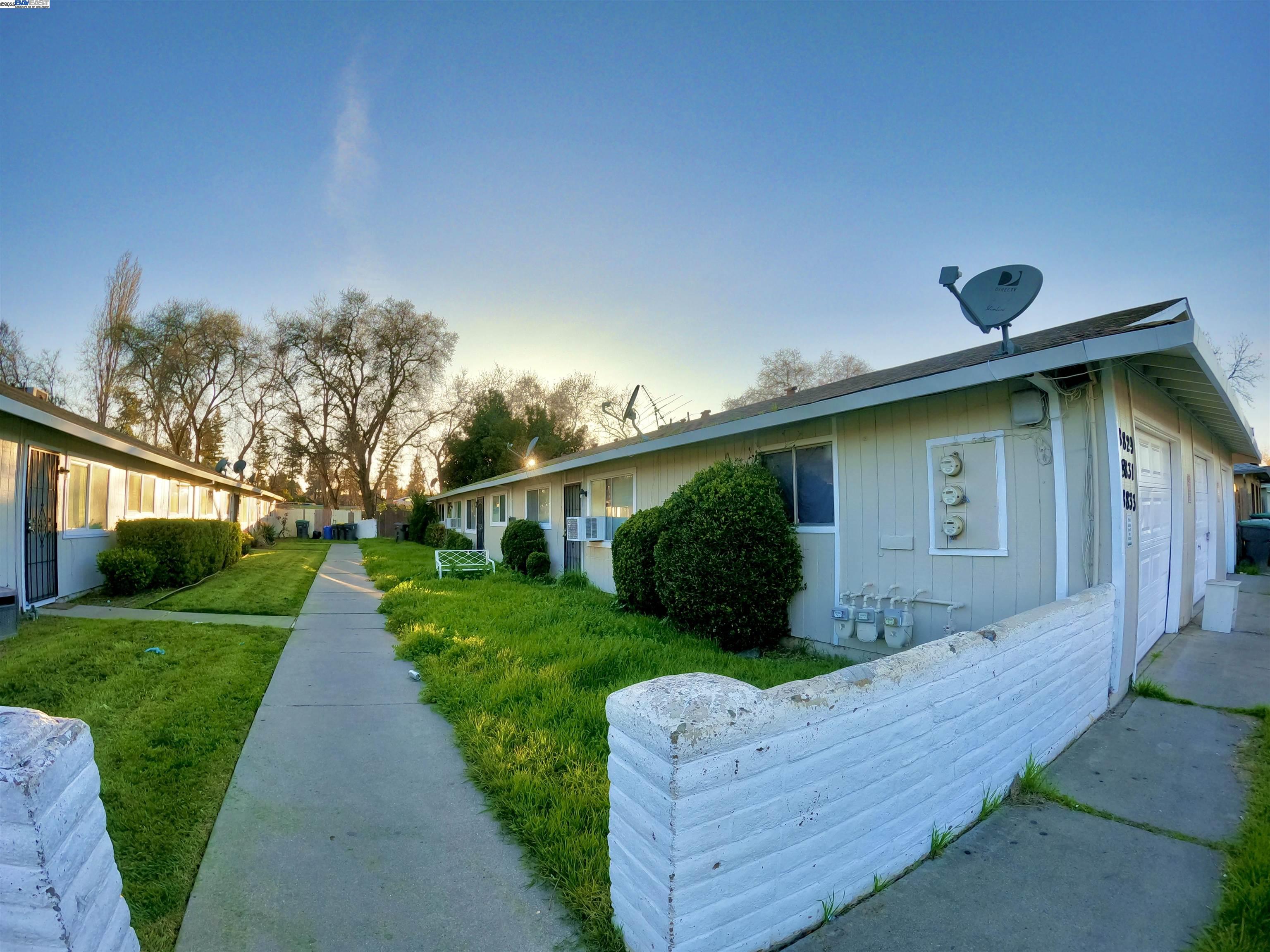 Detail Gallery Image 2 of 16 For 8829 Kelley Dr, Stockton,  CA 95209 - – Beds | – Baths