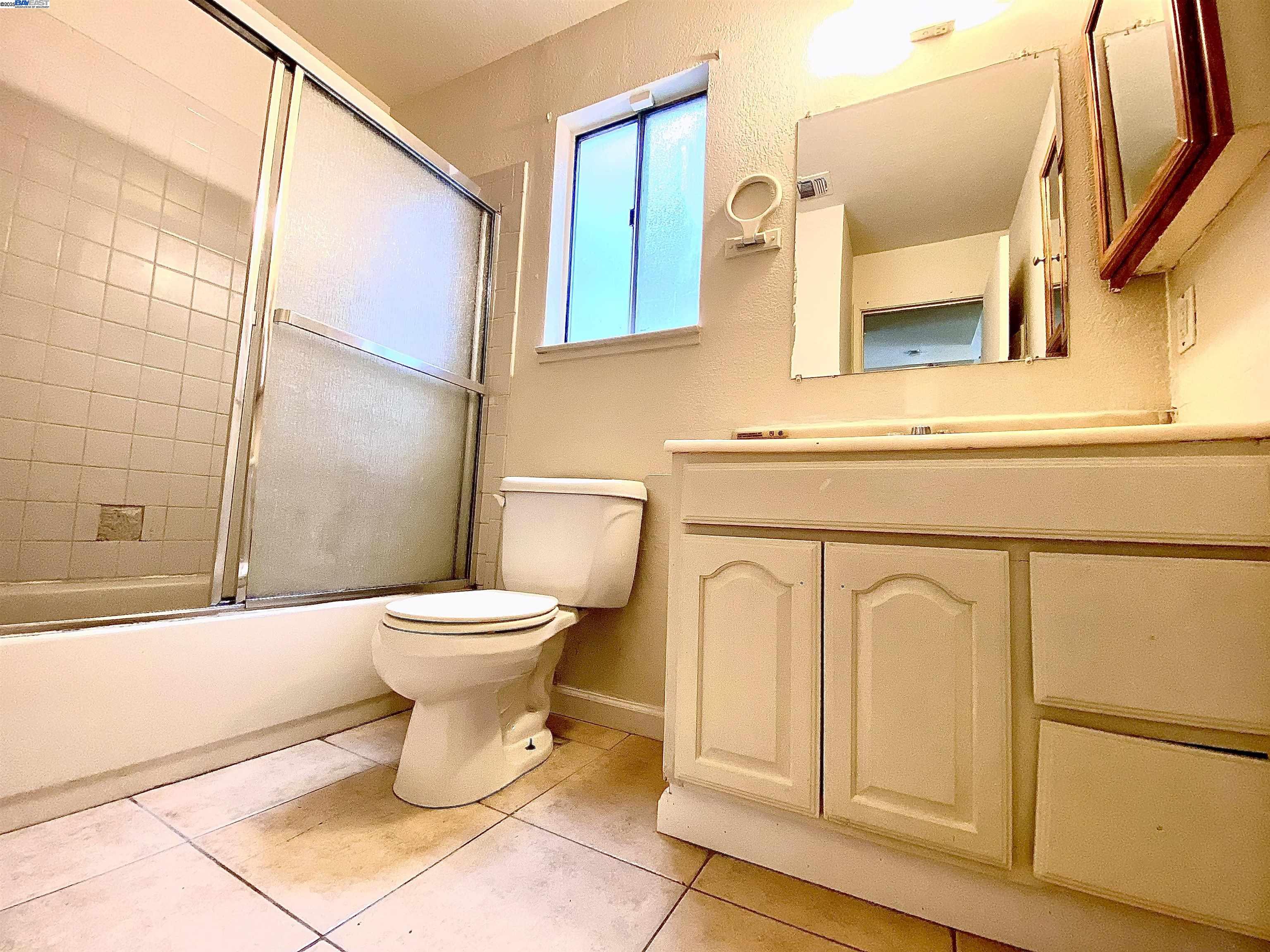 Detail Gallery Image 14 of 16 For 8829 Kelley Dr, Stockton,  CA 95209 - – Beds | – Baths