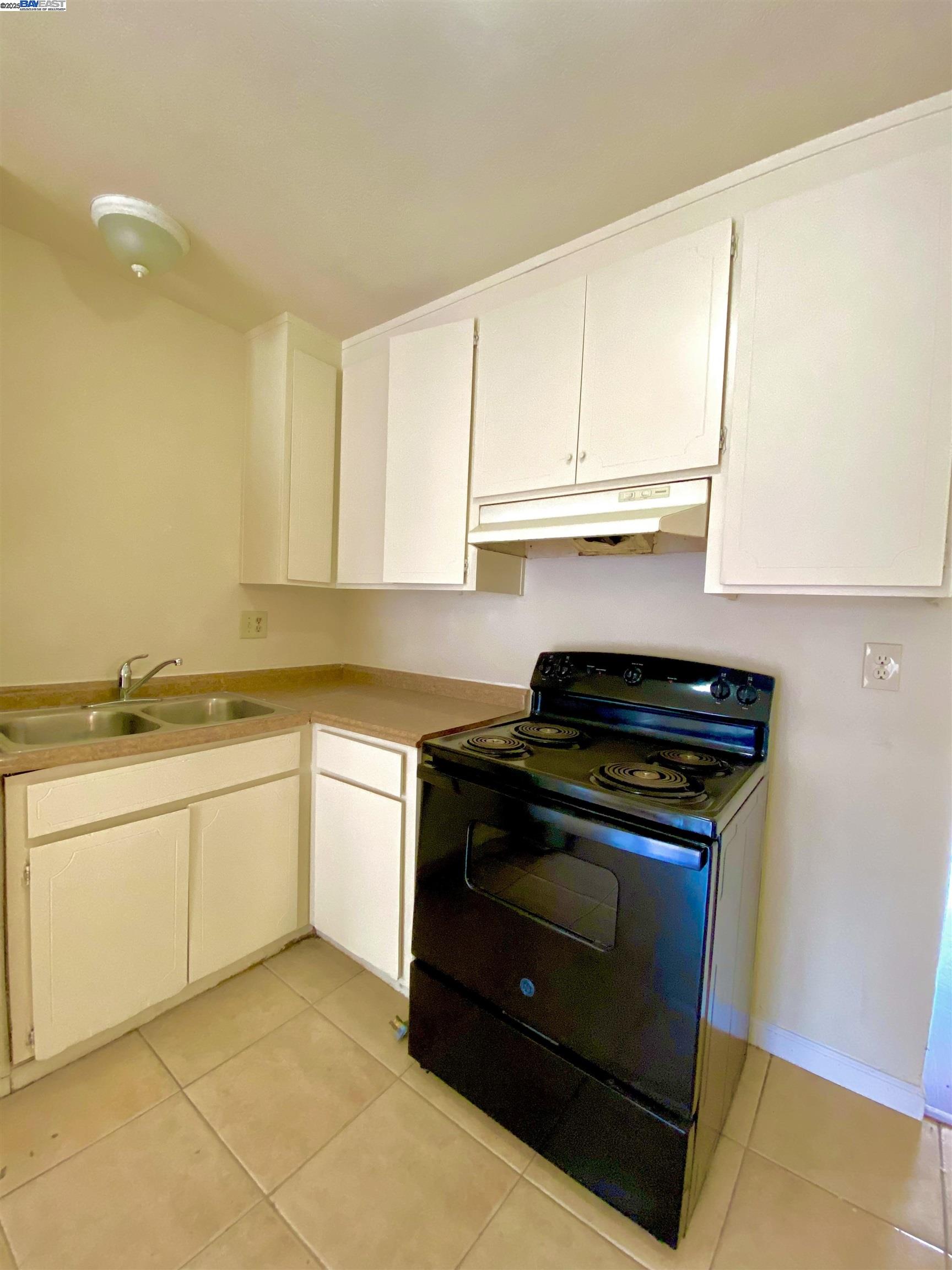Detail Gallery Image 16 of 16 For 8829 Kelley Dr, Stockton,  CA 95209 - – Beds | – Baths
