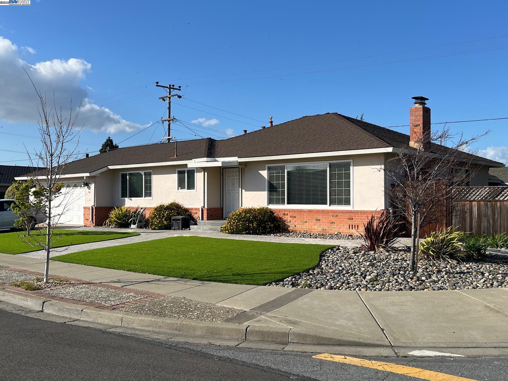 Detail Gallery Image 2 of 8 For 38270 Farwell Dr, Fremont,  CA 94536 - 3 Beds | 2 Baths