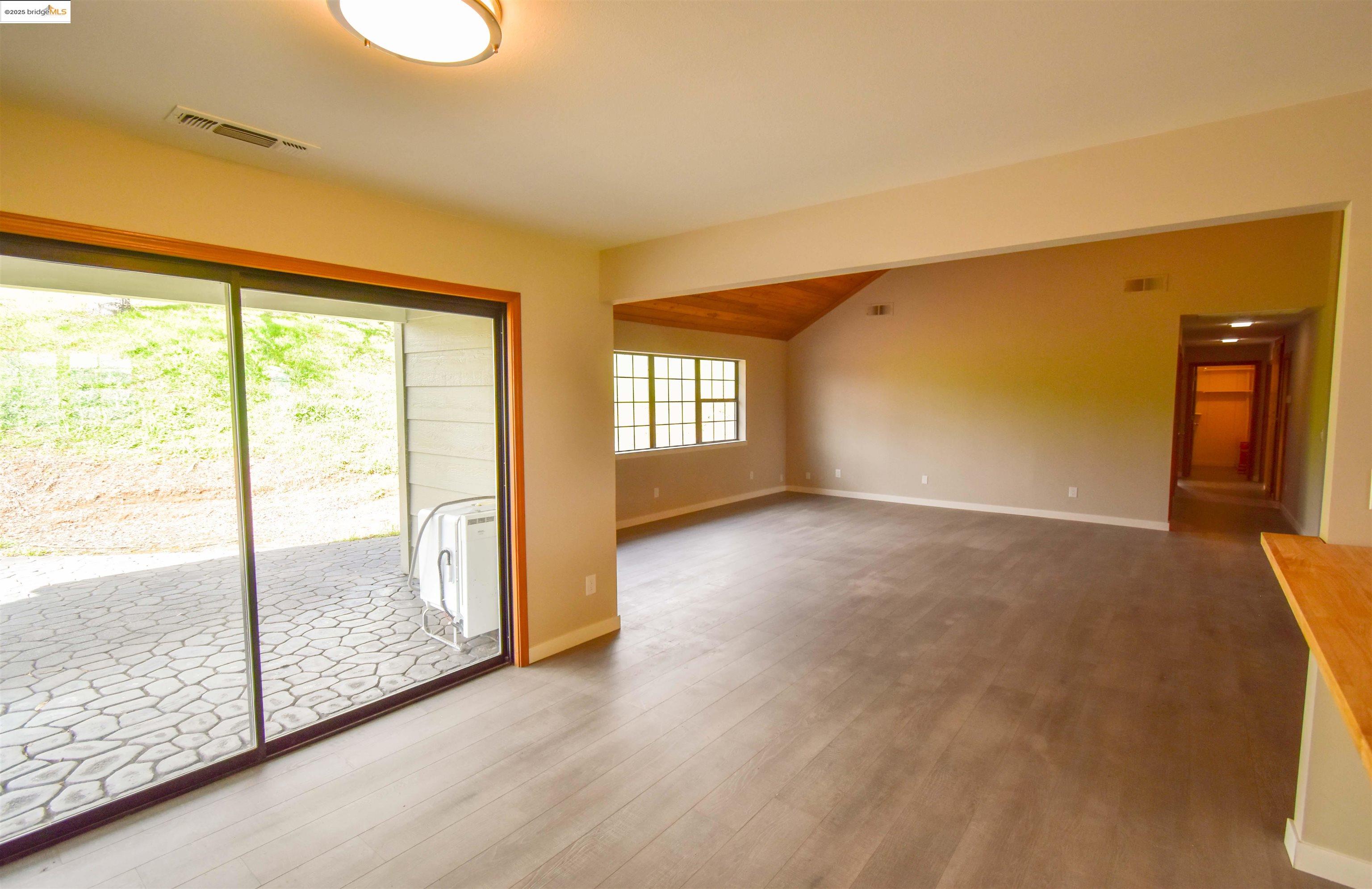 Detail Gallery Image 18 of 50 For 13300 Lone Bend Rd, Jamestown,  CA 95327 - 3 Beds | 2 Baths