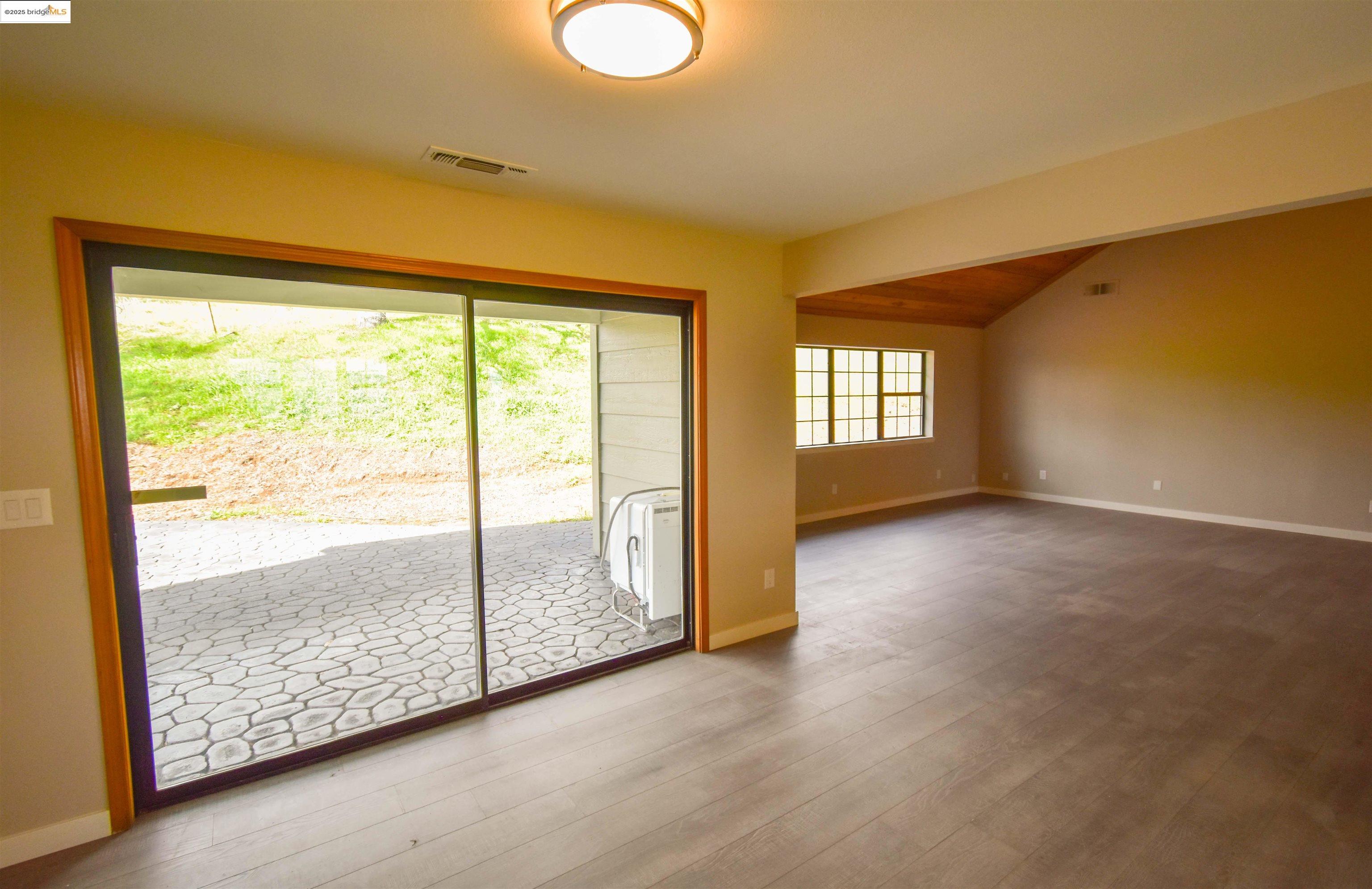 Detail Gallery Image 19 of 50 For 13300 Lone Bend Rd, Jamestown,  CA 95327 - 3 Beds | 2 Baths