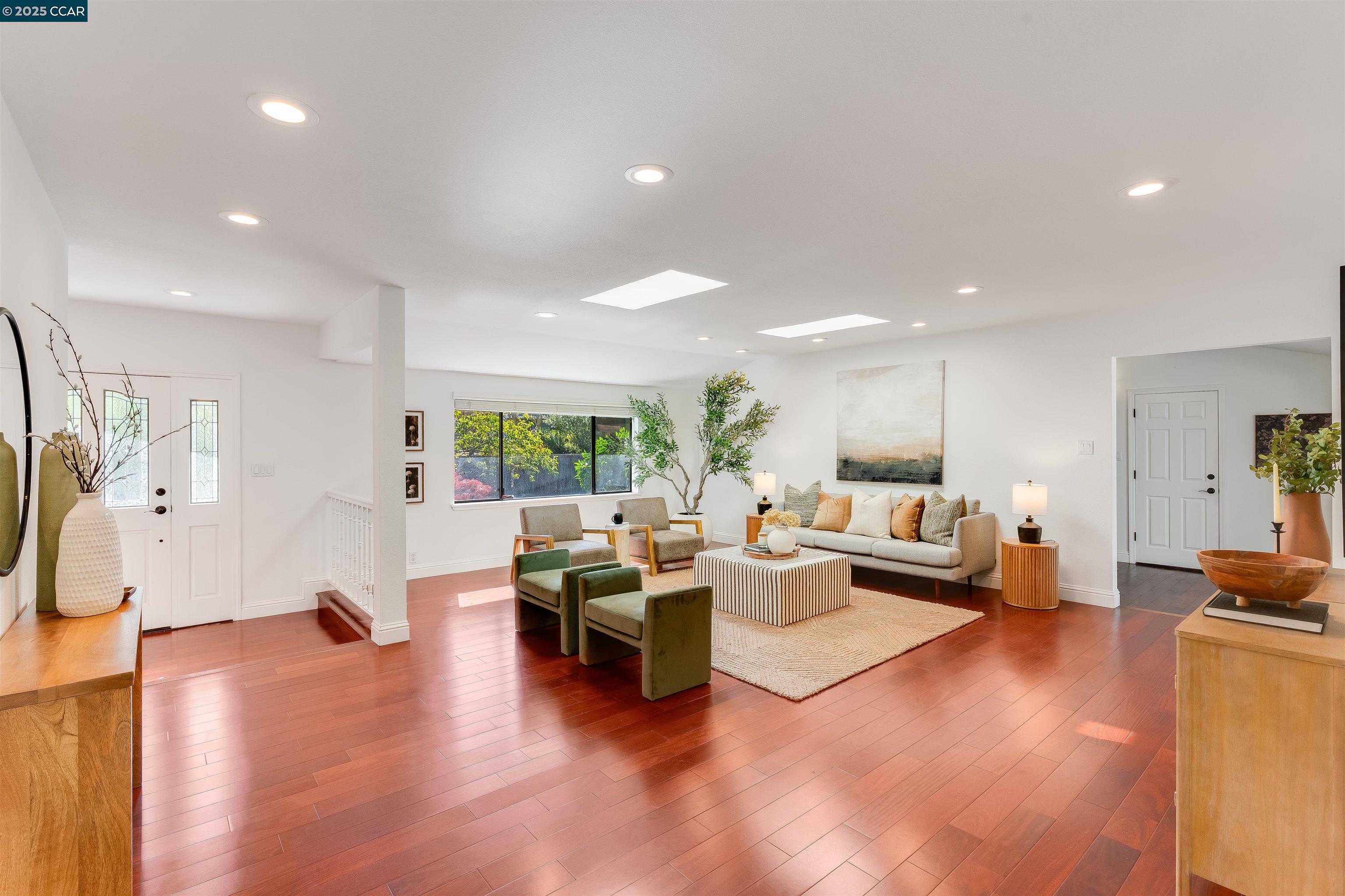 Detail Gallery Image 18 of 60 For 2424 San Miguel Dr, Walnut Creek,  CA 94596 - 4 Beds | 2 Baths
