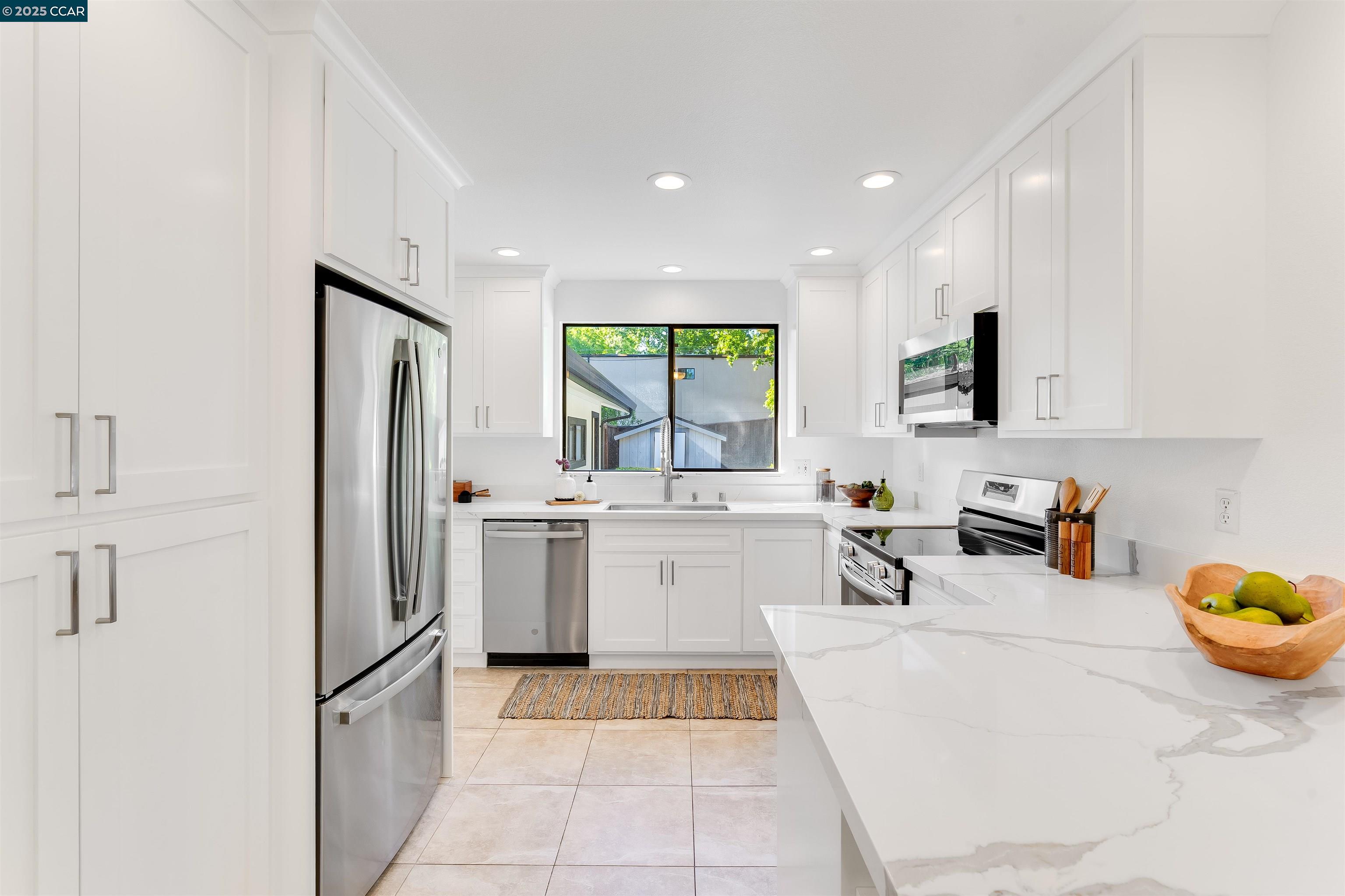 Detail Gallery Image 24 of 60 For 2424 San Miguel Dr, Walnut Creek,  CA 94596 - 4 Beds | 2 Baths