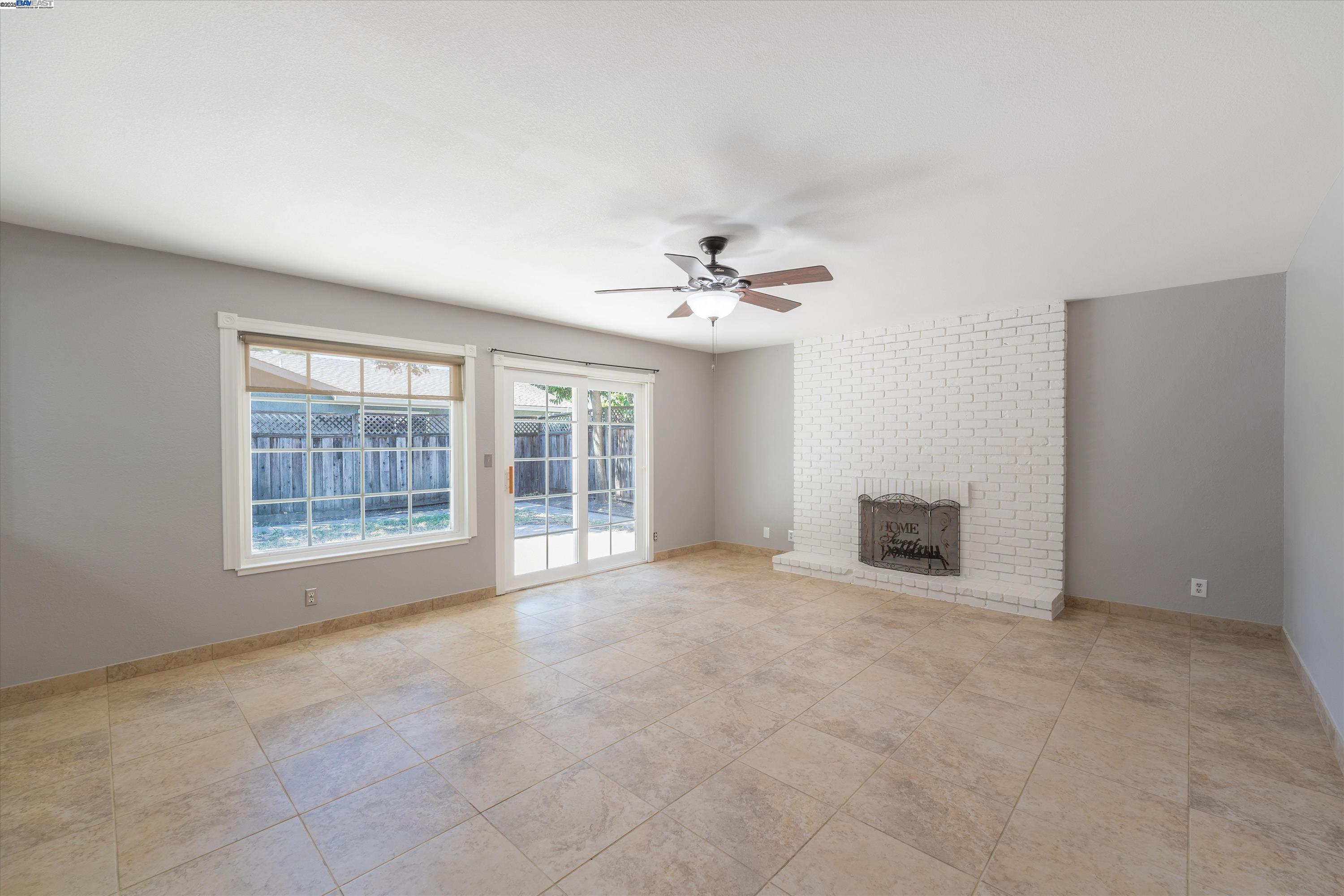 Detail Gallery Image 14 of 36 For 6735 Stephan Ct, Gilroy,  CA 95020 - 5 Beds | 3 Baths