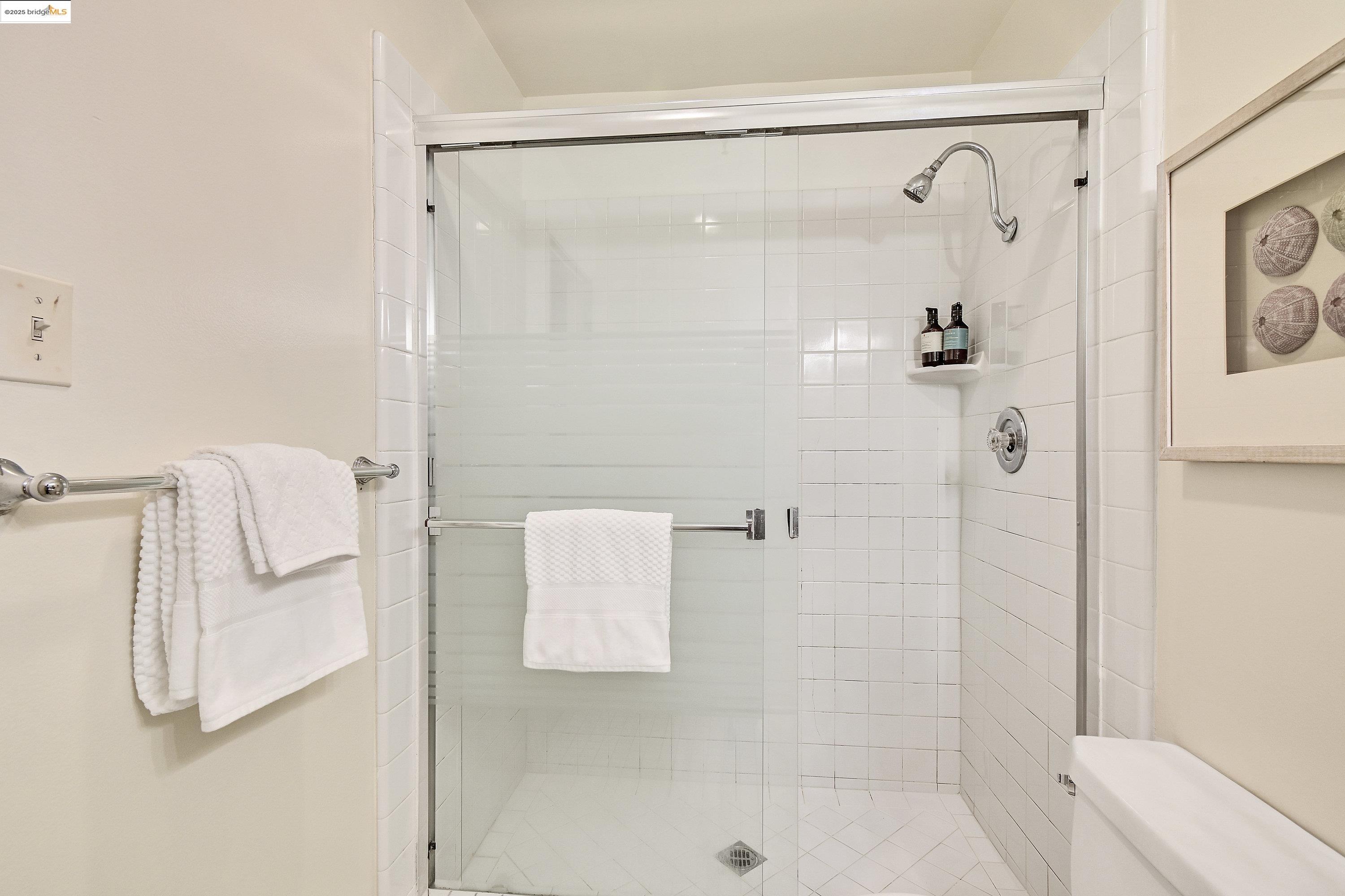 Detail Gallery Image 25 of 43 For 601 Leahy #104,  Redwood City,  CA 94061 - 3 Beds | 2 Baths