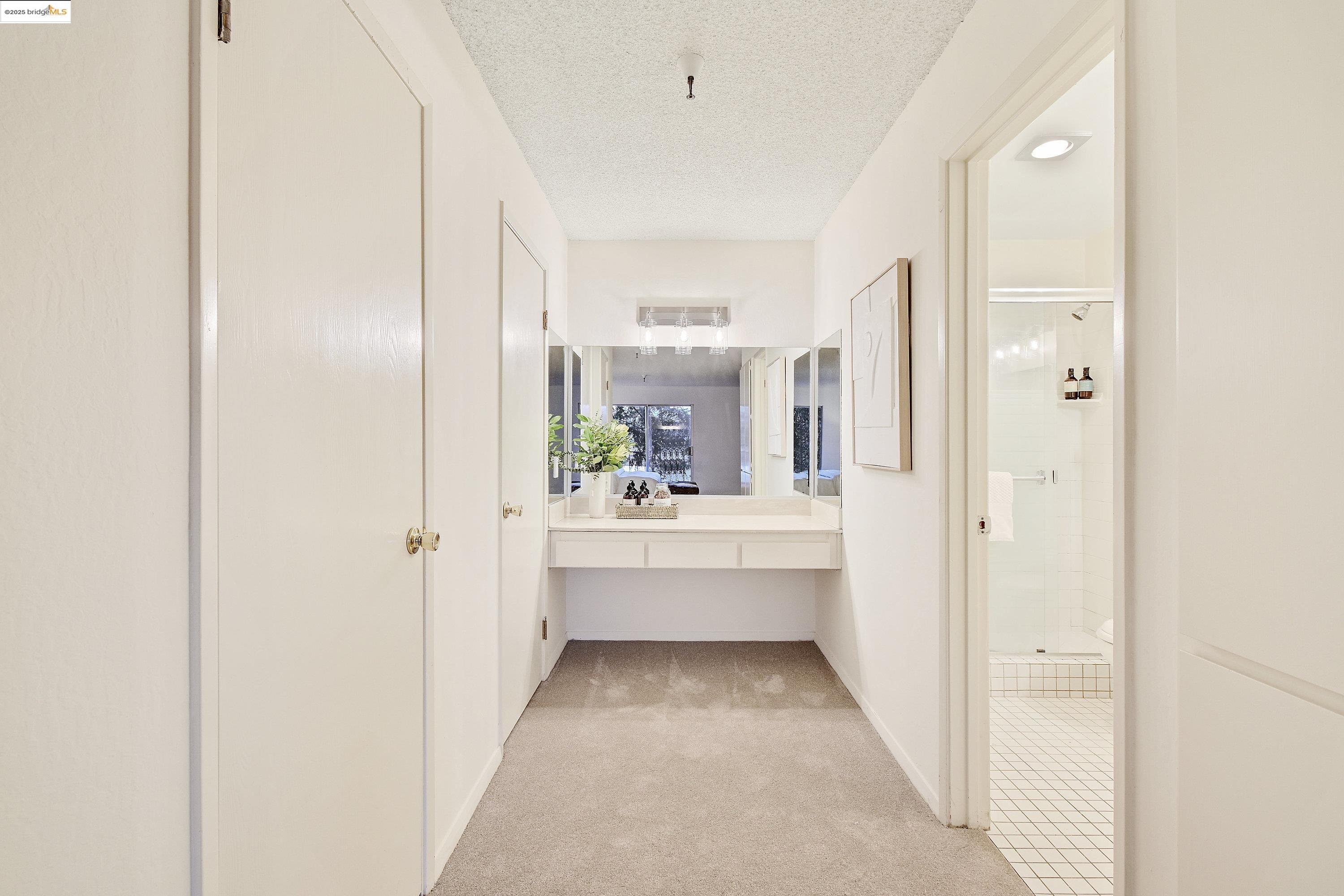 Detail Gallery Image 28 of 43 For 601 Leahy #104,  Redwood City,  CA 94061 - 3 Beds | 2 Baths