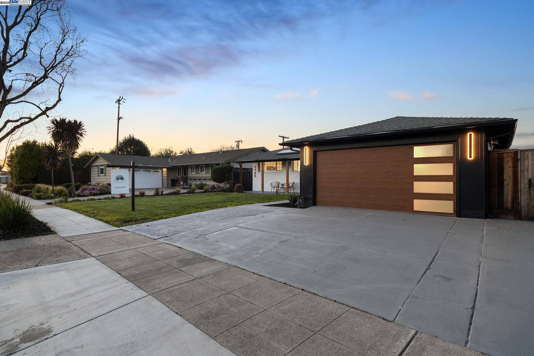 1145 Dunford Way, Sunnyvale, California 94087, 4 Bedrooms Bedrooms, 7 Rooms Rooms,2 BathroomsBathrooms,Residential,For Sale,1145 Dunford Way,41088703