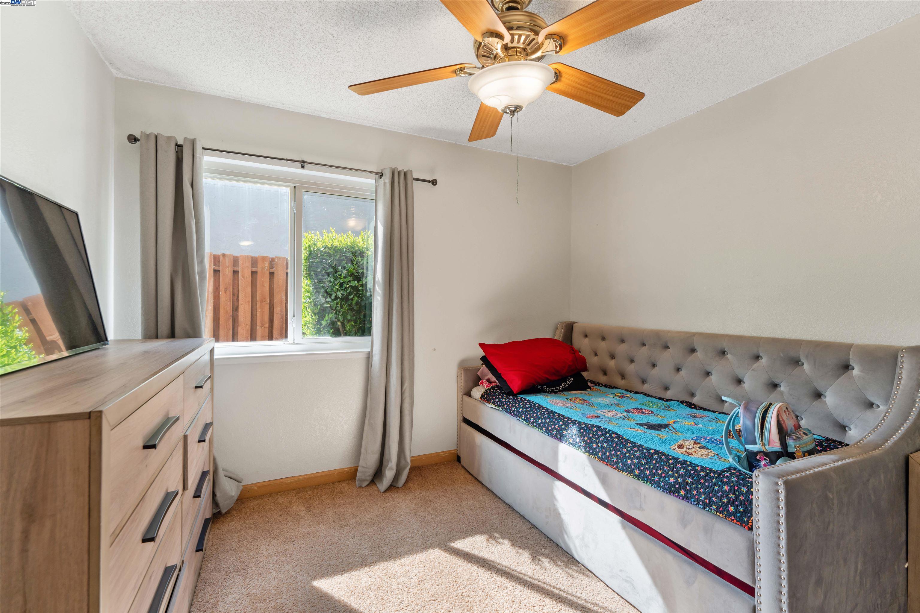 Detail Gallery Image 15 of 27 For 2901 Larkspur Dr., Antioch,  CA 94531 - 4 Beds | 2 Baths