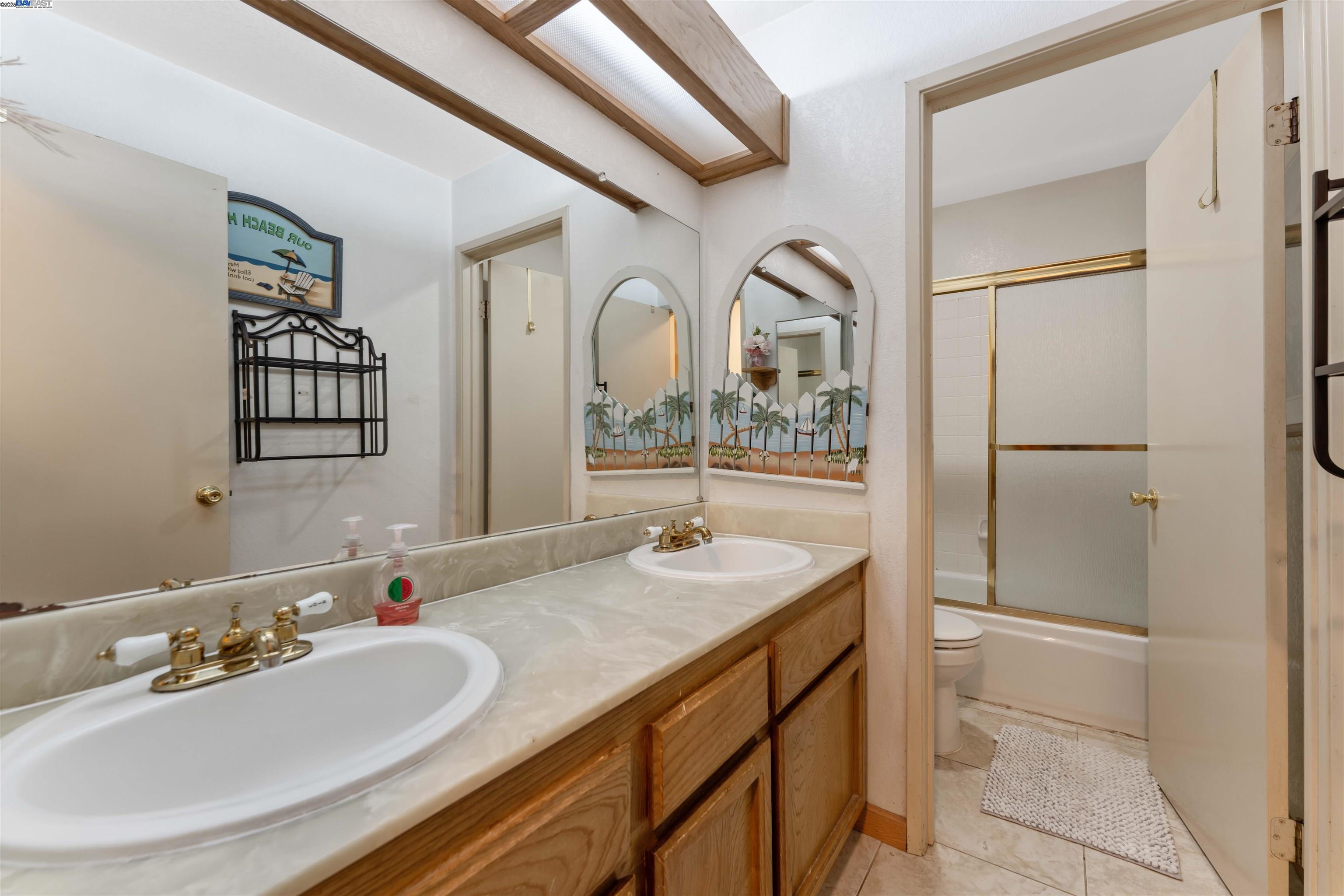 Detail Gallery Image 17 of 27 For 2901 Larkspur Dr., Antioch,  CA 94531 - 4 Beds | 2 Baths