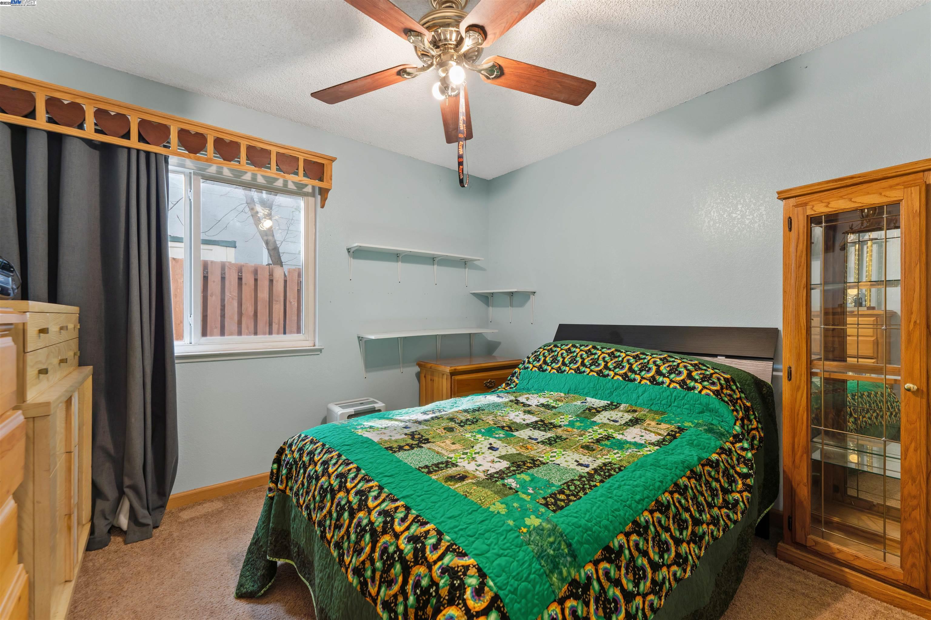 Detail Gallery Image 18 of 27 For 2901 Larkspur Dr., Antioch,  CA 94531 - 4 Beds | 2 Baths