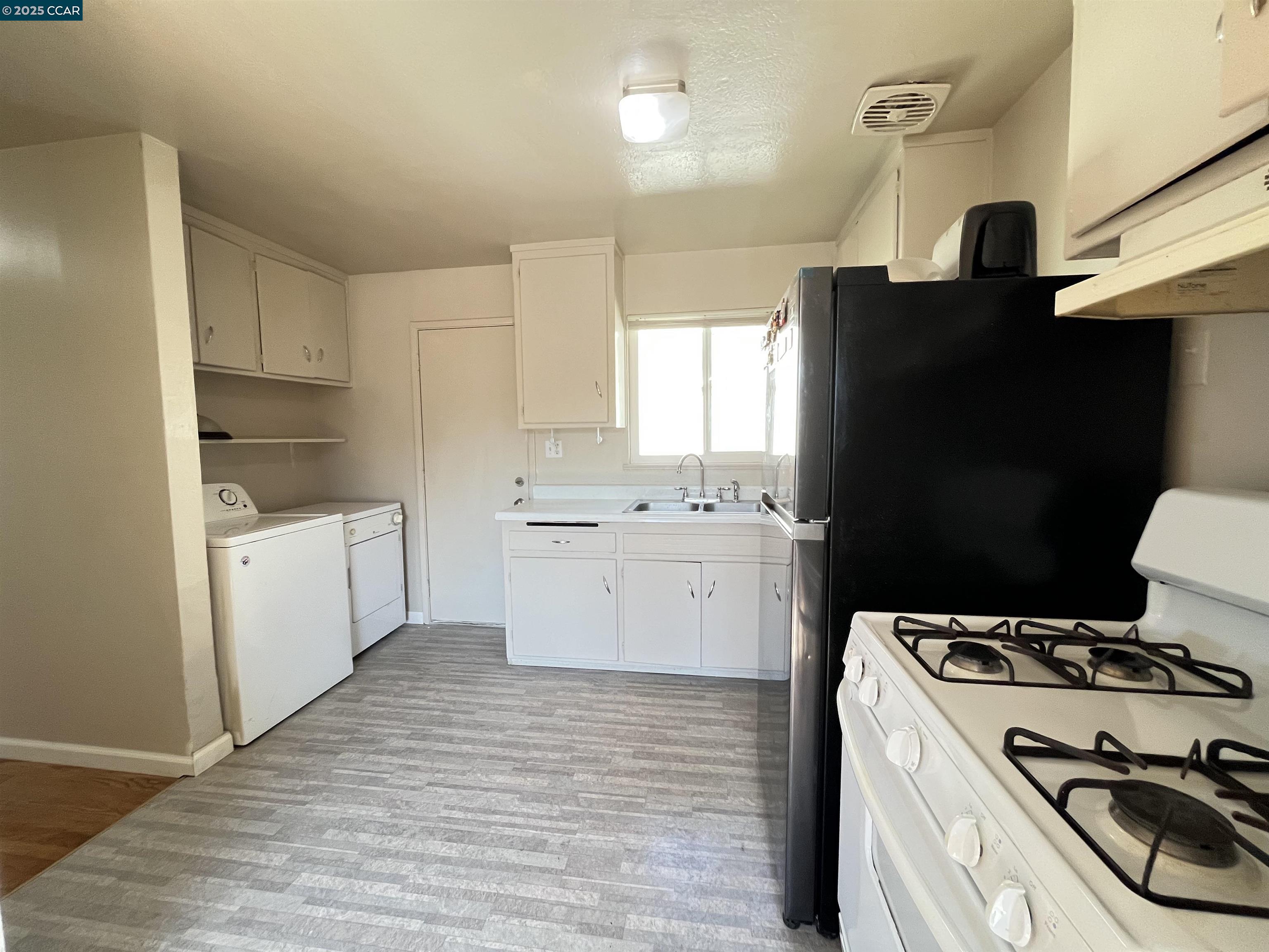 property-img
