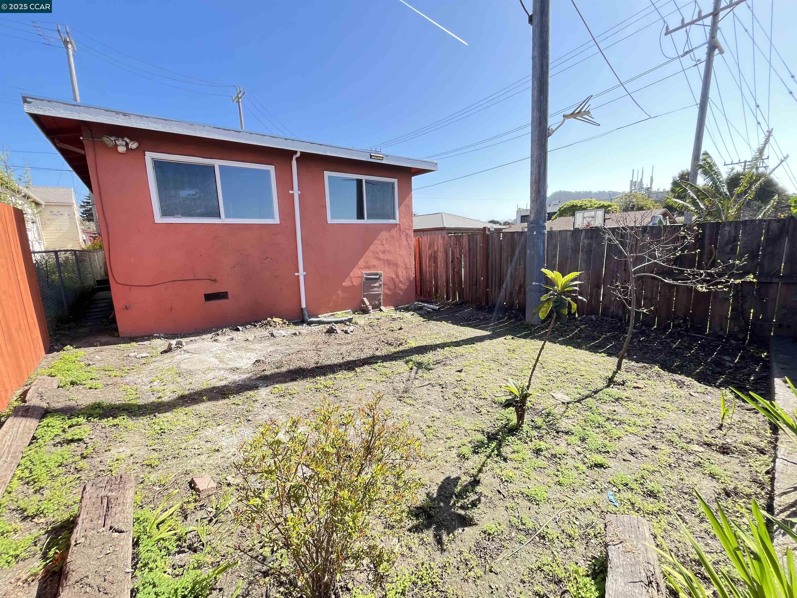property-img