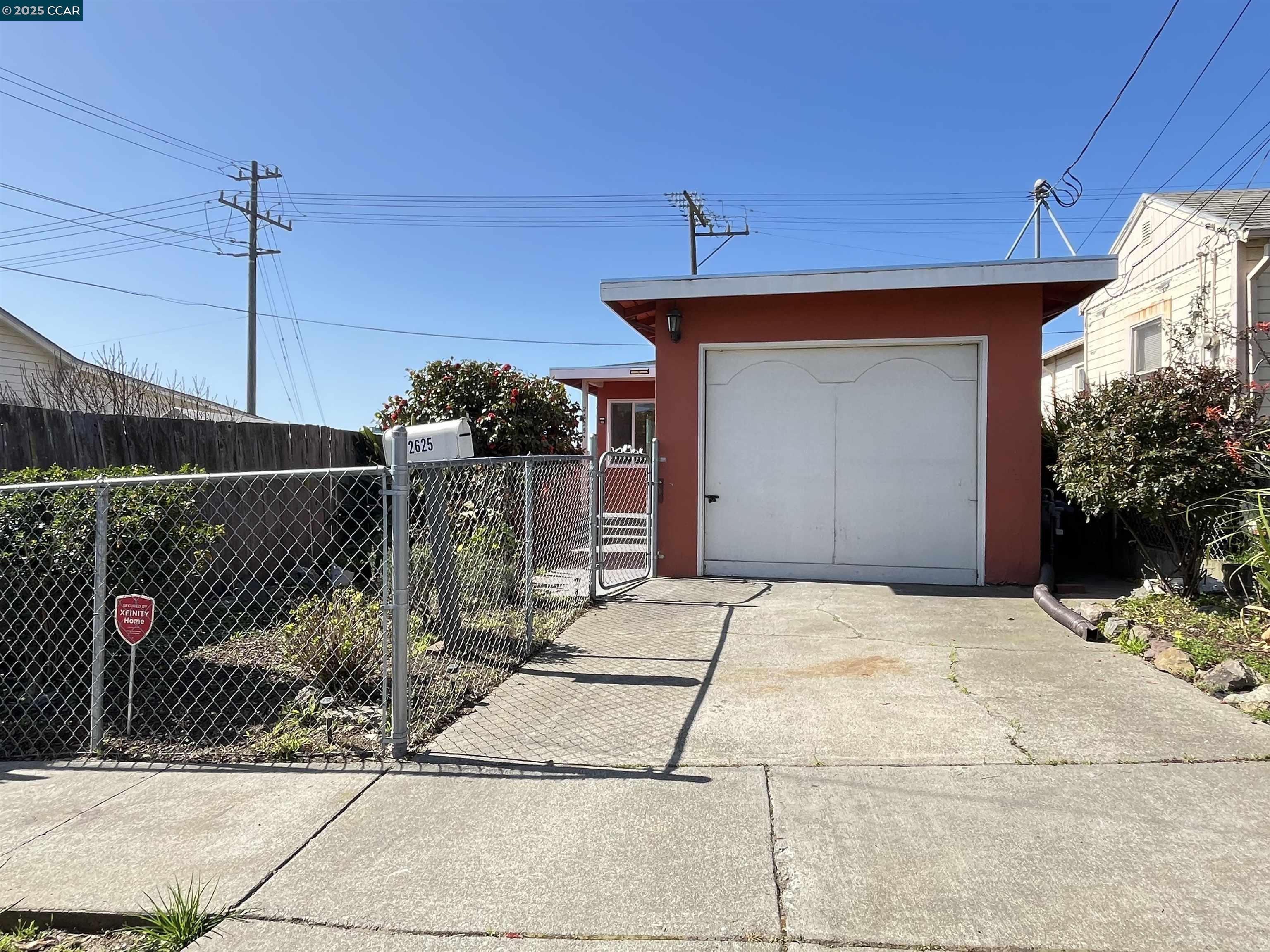 property-img
