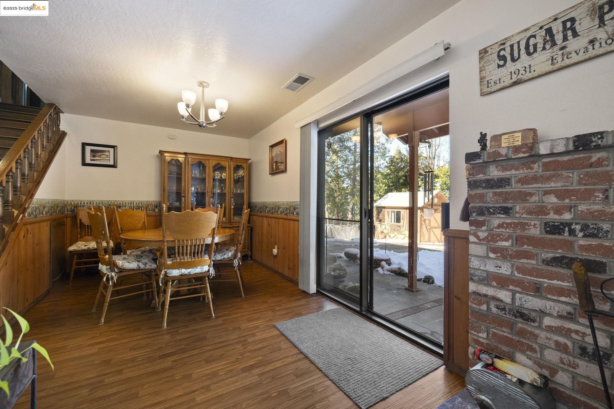Detail Gallery Image 14 of 53 For 24315 Sugarpine Road, Twain Harte,  CA 95383 - 3 Beds | 1/2 Baths