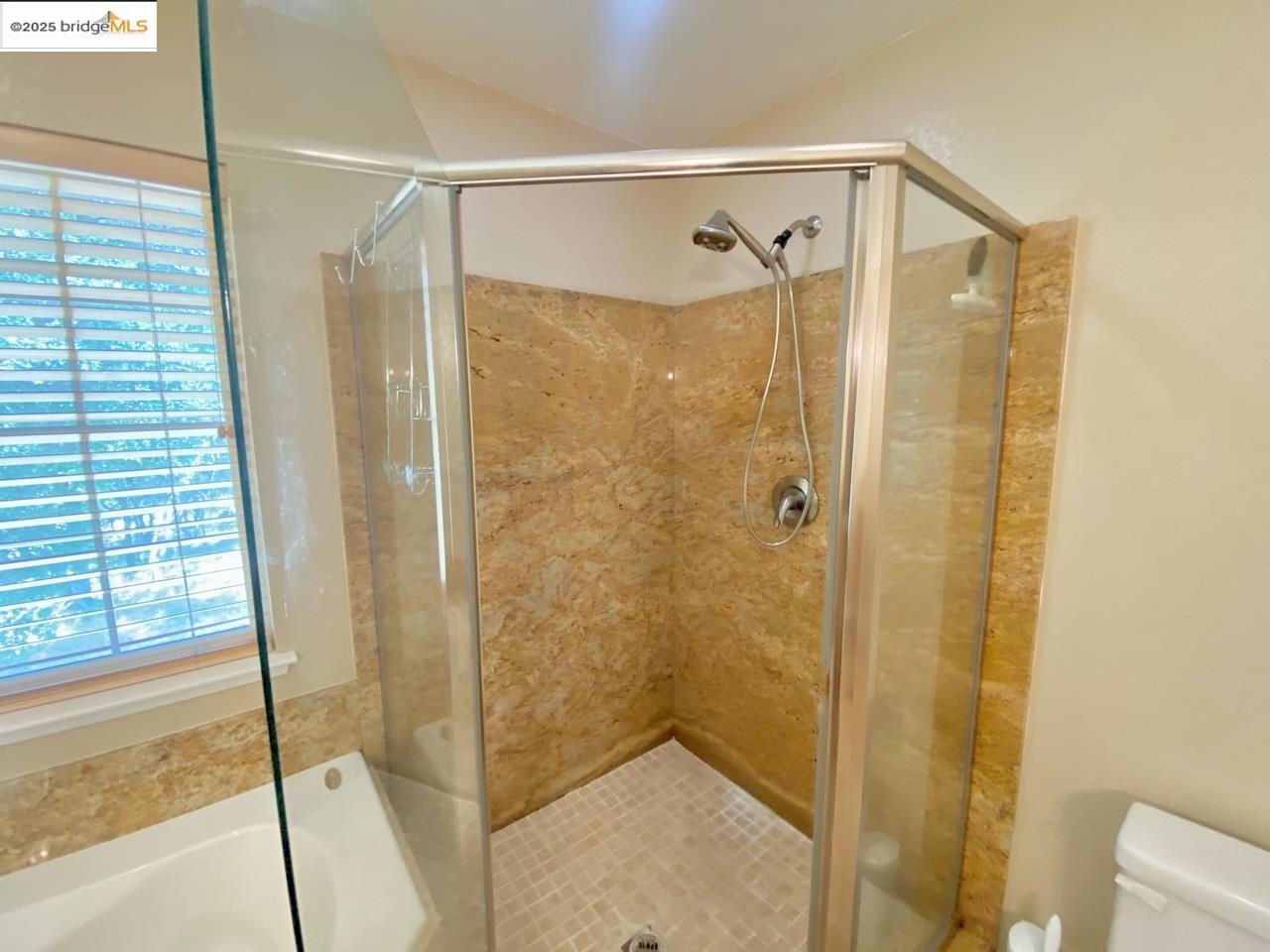 Detail Gallery Image 25 of 56 For 19329 Ferretti, Groveland,  CA 95321 - 3 Beds | 2 Baths