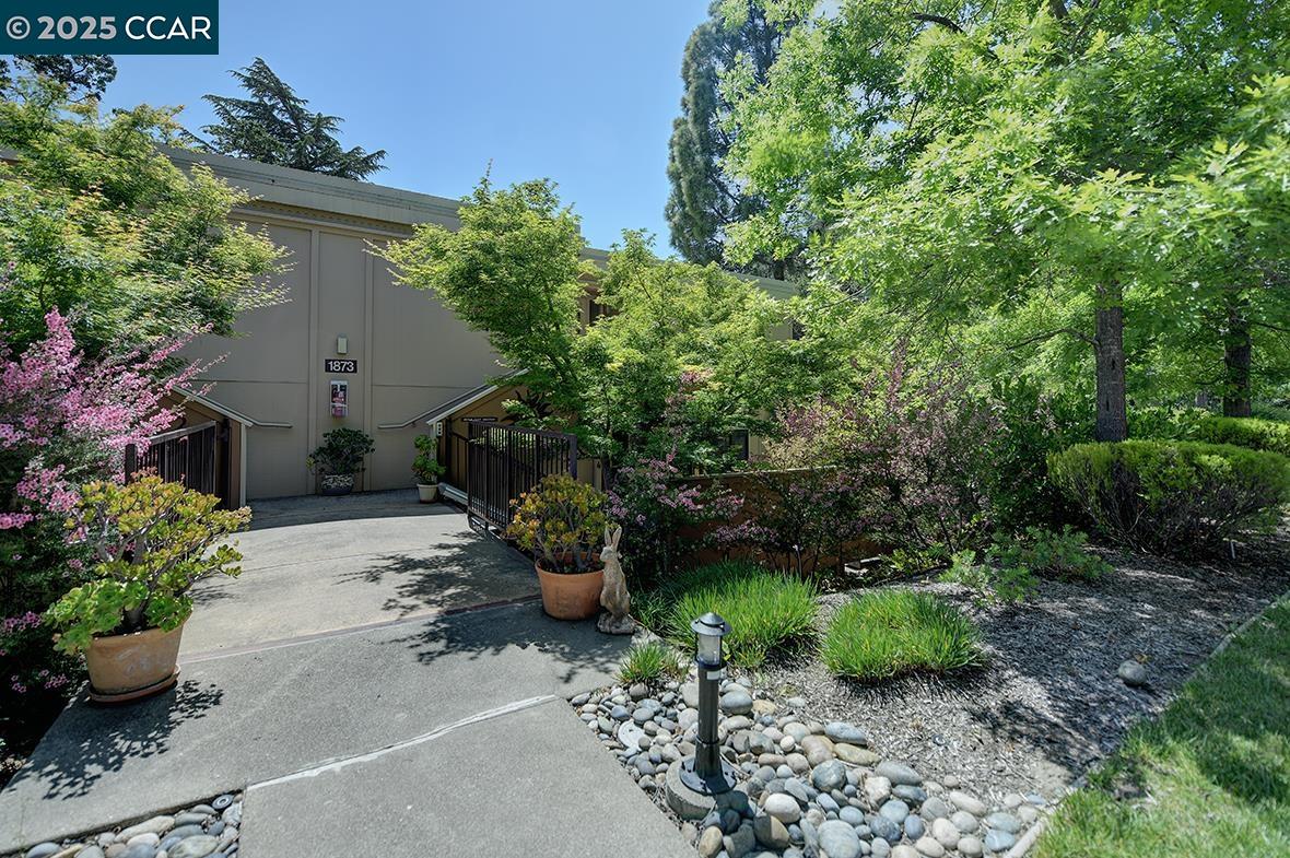 Photo #2: 41088757 Listing 