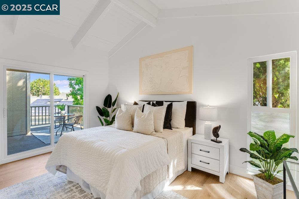 Detail Gallery Image 3 of 22 For 502 Ridgeview Ct, Pleasant Hill,  CA 94523 - 3 Beds | 2/1 Baths