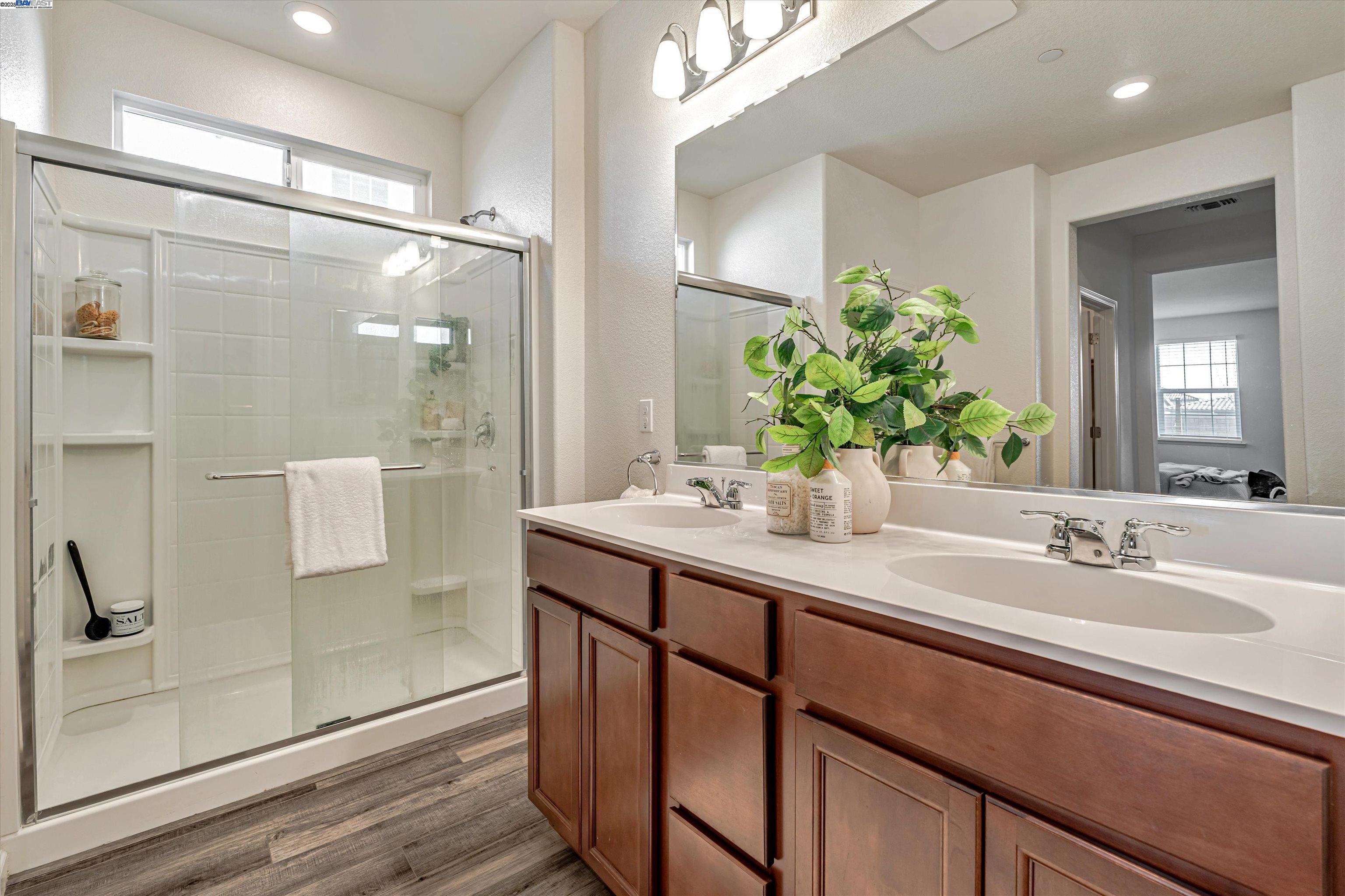 Detail Gallery Image 35 of 49 For 612 Chimes St, Lathrop,  CA 95330 - 4 Beds | 2 Baths