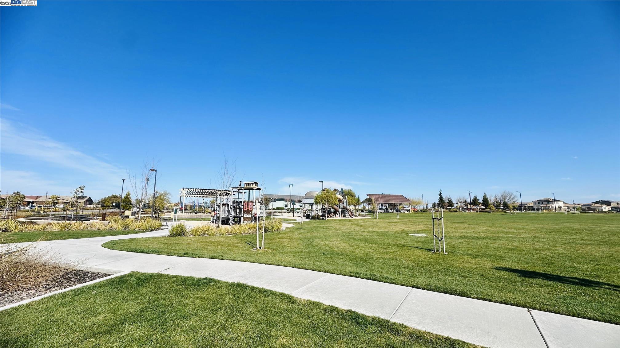 Detail Gallery Image 48 of 49 For 612 Chimes St, Lathrop,  CA 95330 - 4 Beds | 2 Baths