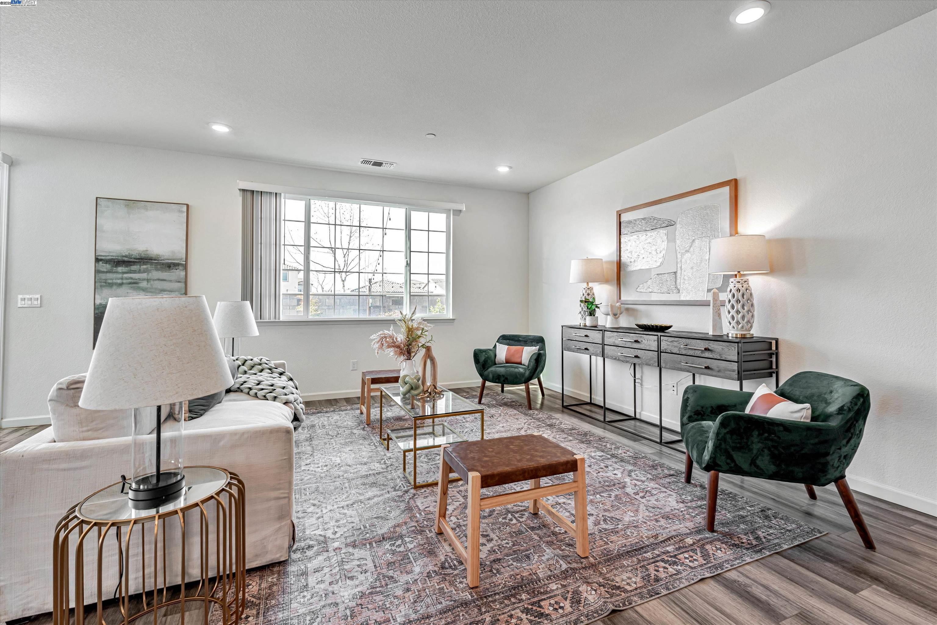 Detail Gallery Image 8 of 49 For 612 Chimes St, Lathrop,  CA 95330 - 4 Beds | 2 Baths