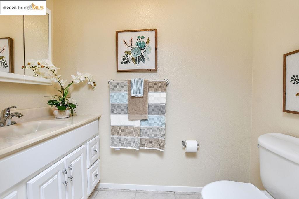 Detail Gallery Image 25 of 60 For 4985 Bixler Road, Byron,  CA 94514 - 7 Beds | 4/1 Baths