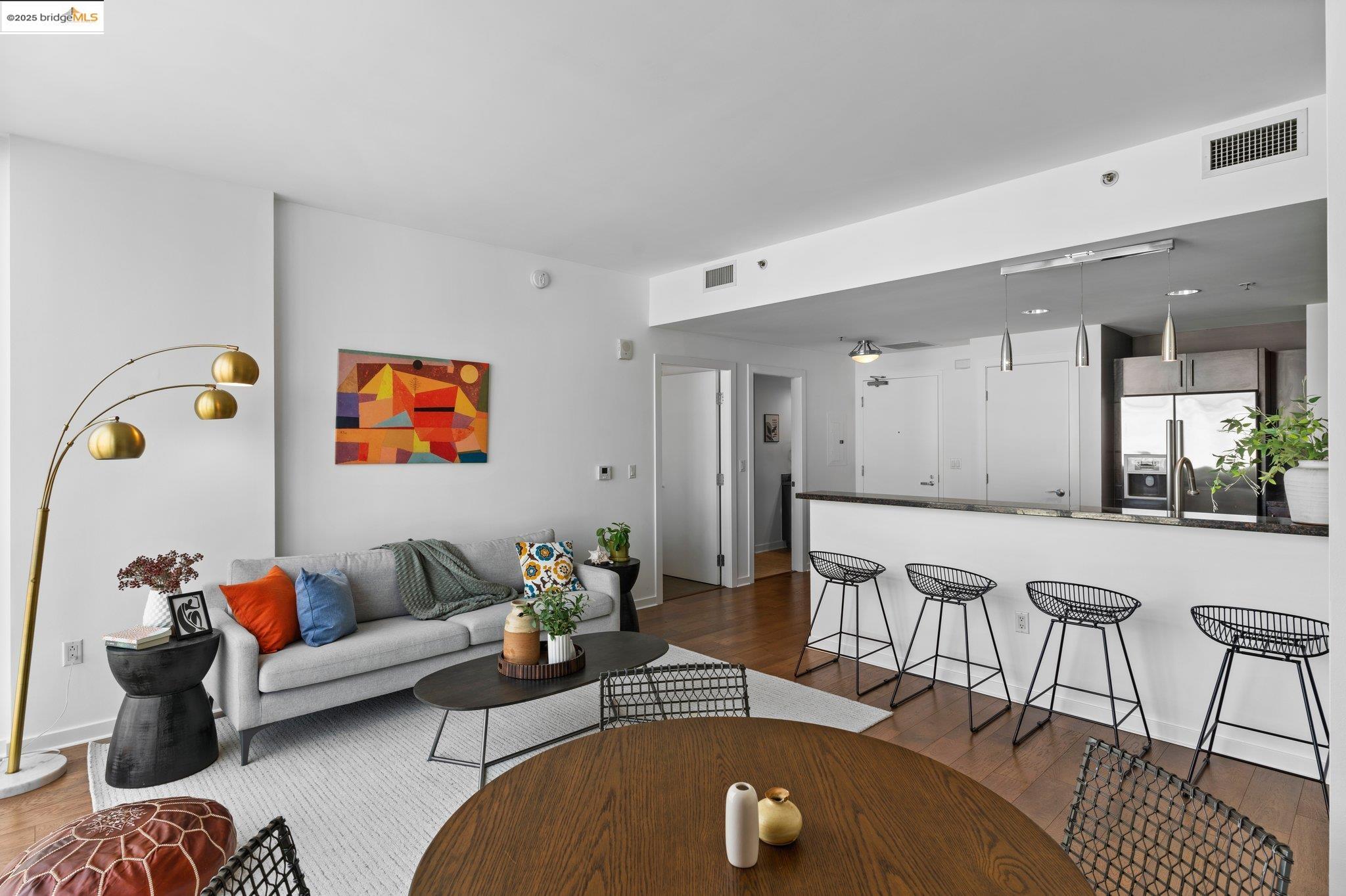 Photo #6: 41088796 Listing 