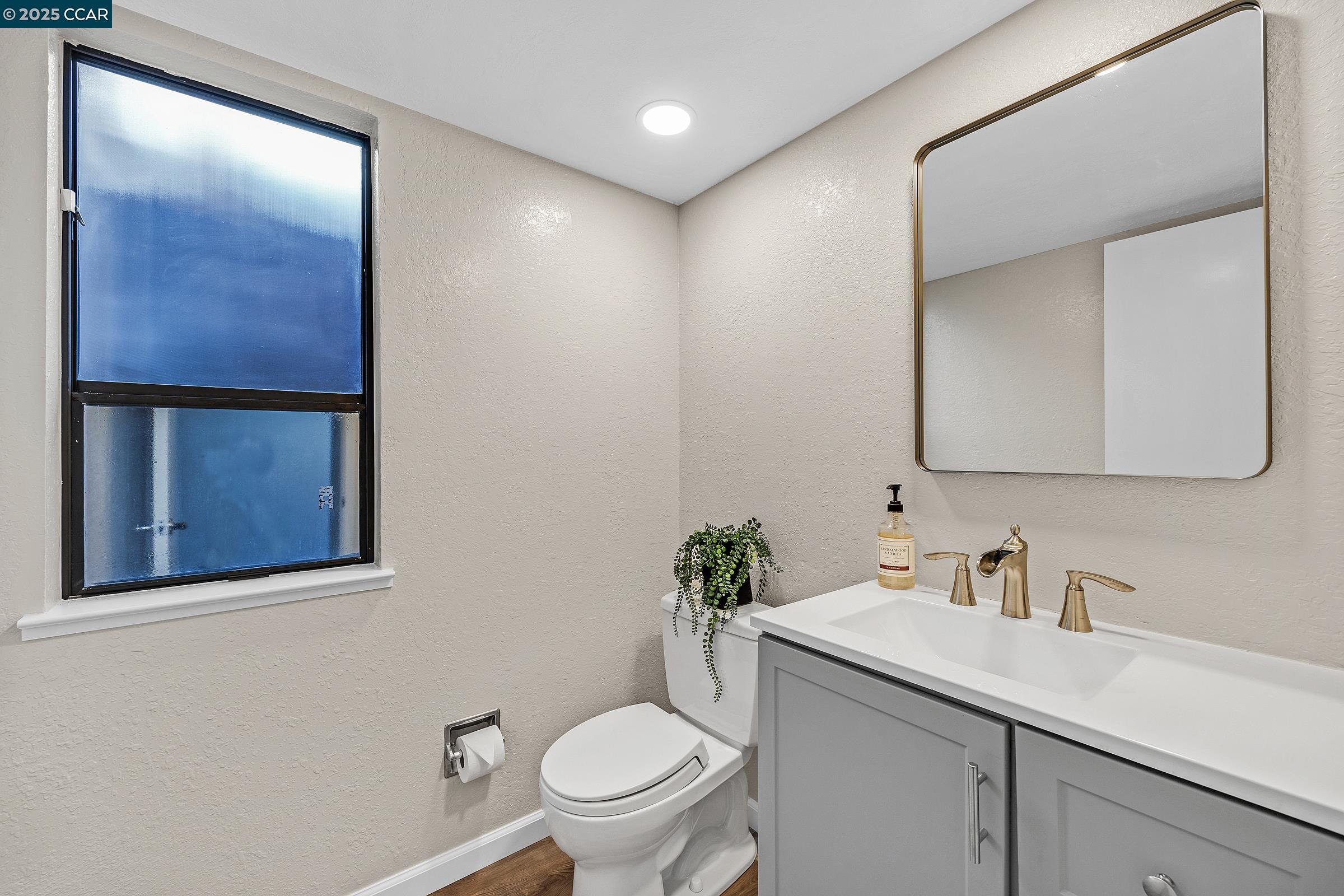 Photo #6: 41088797 Listing 