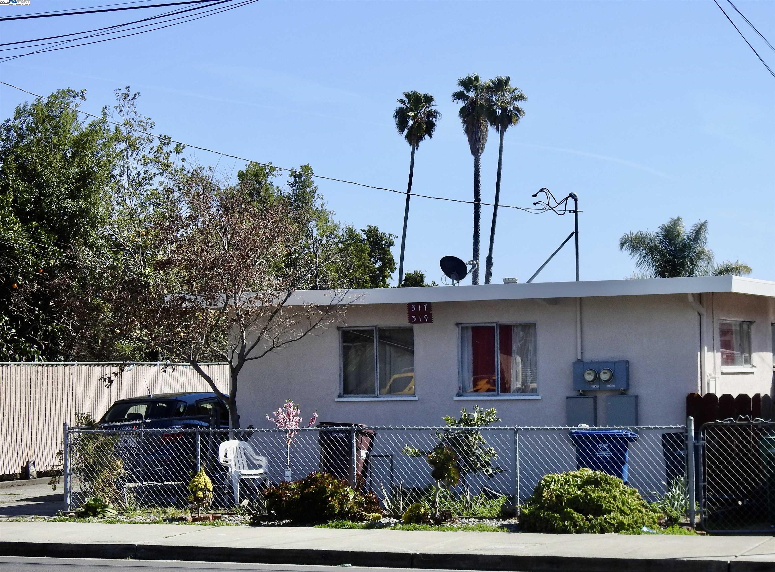 Detail Gallery Image 1 of 1 For 319 Winton Ave, Hayward,  CA 94544 - – Beds | – Baths