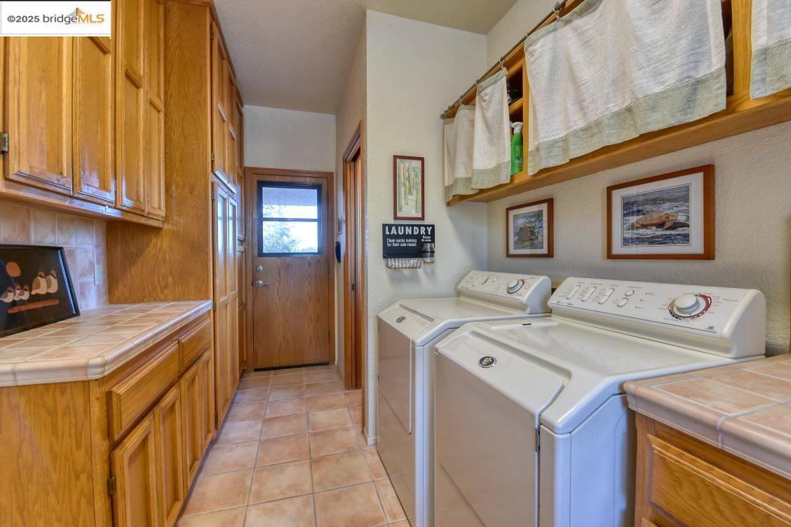 Detail Gallery Image 16 of 48 For 20591 Chaparral, Groveland,  CA 95321-8508 - 3 Beds | 3/1 Baths