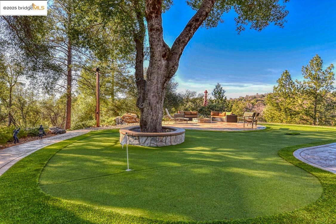 Detail Gallery Image 8 of 48 For 20591 Chaparral, Groveland,  CA 95321-8508 - 3 Beds | 3/1 Baths