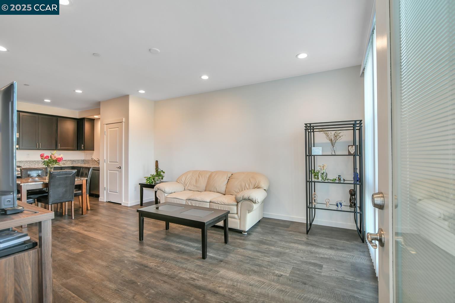 Photo #3: 41088826 Listing 