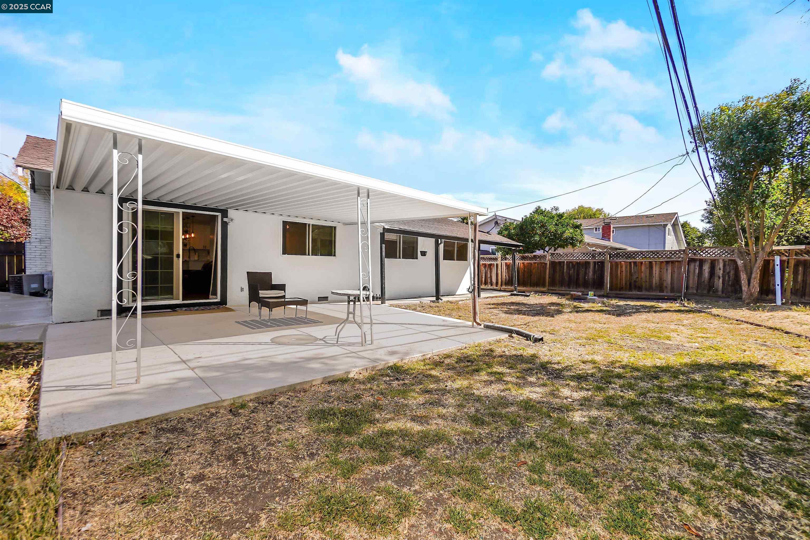 Detail Gallery Image 34 of 47 For 2512 Huron Dr, Concord,  CA 94519 - 3 Beds | 2 Baths