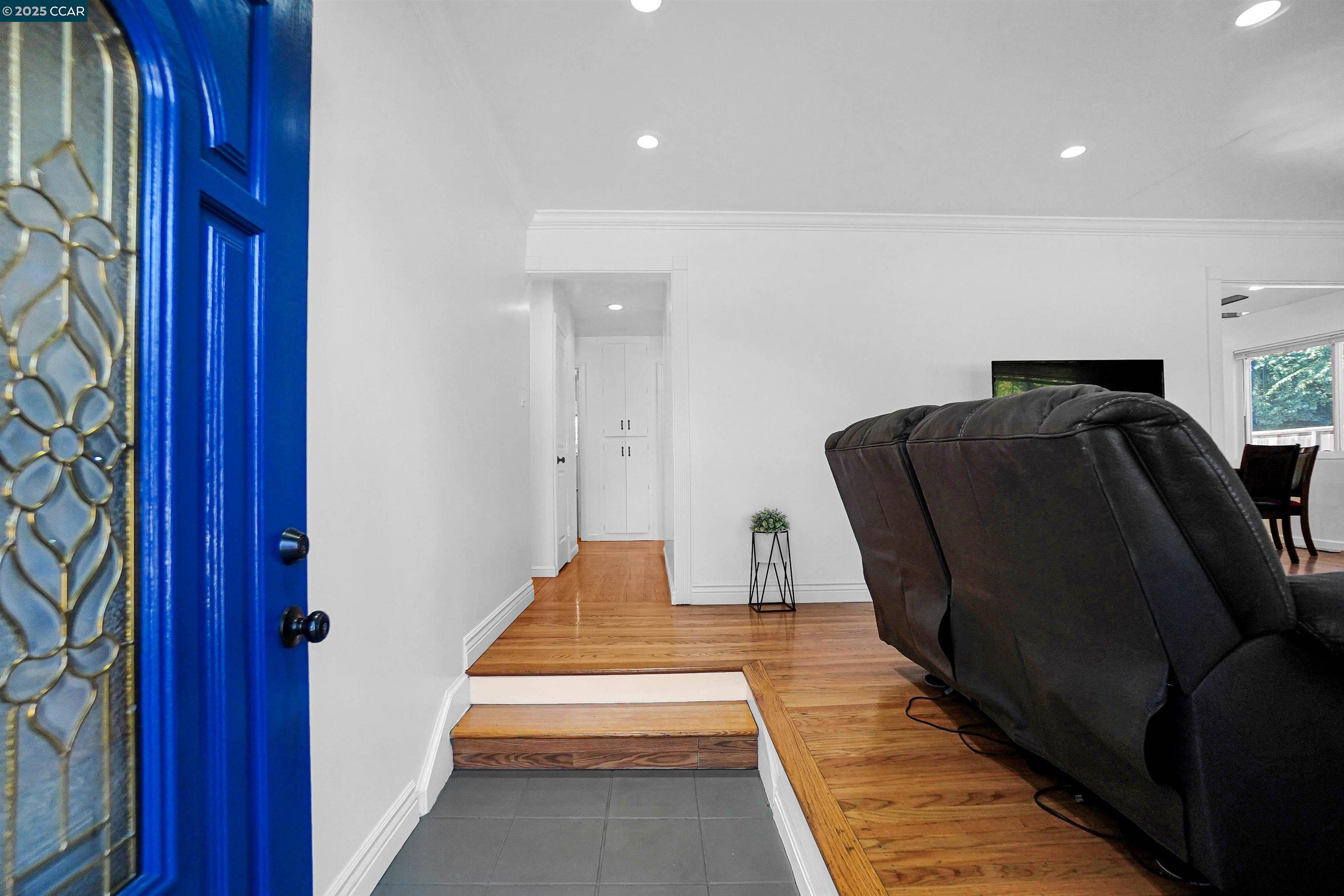 Detail Gallery Image 7 of 47 For 2512 Huron Dr, Concord,  CA 94519 - 3 Beds | 2 Baths