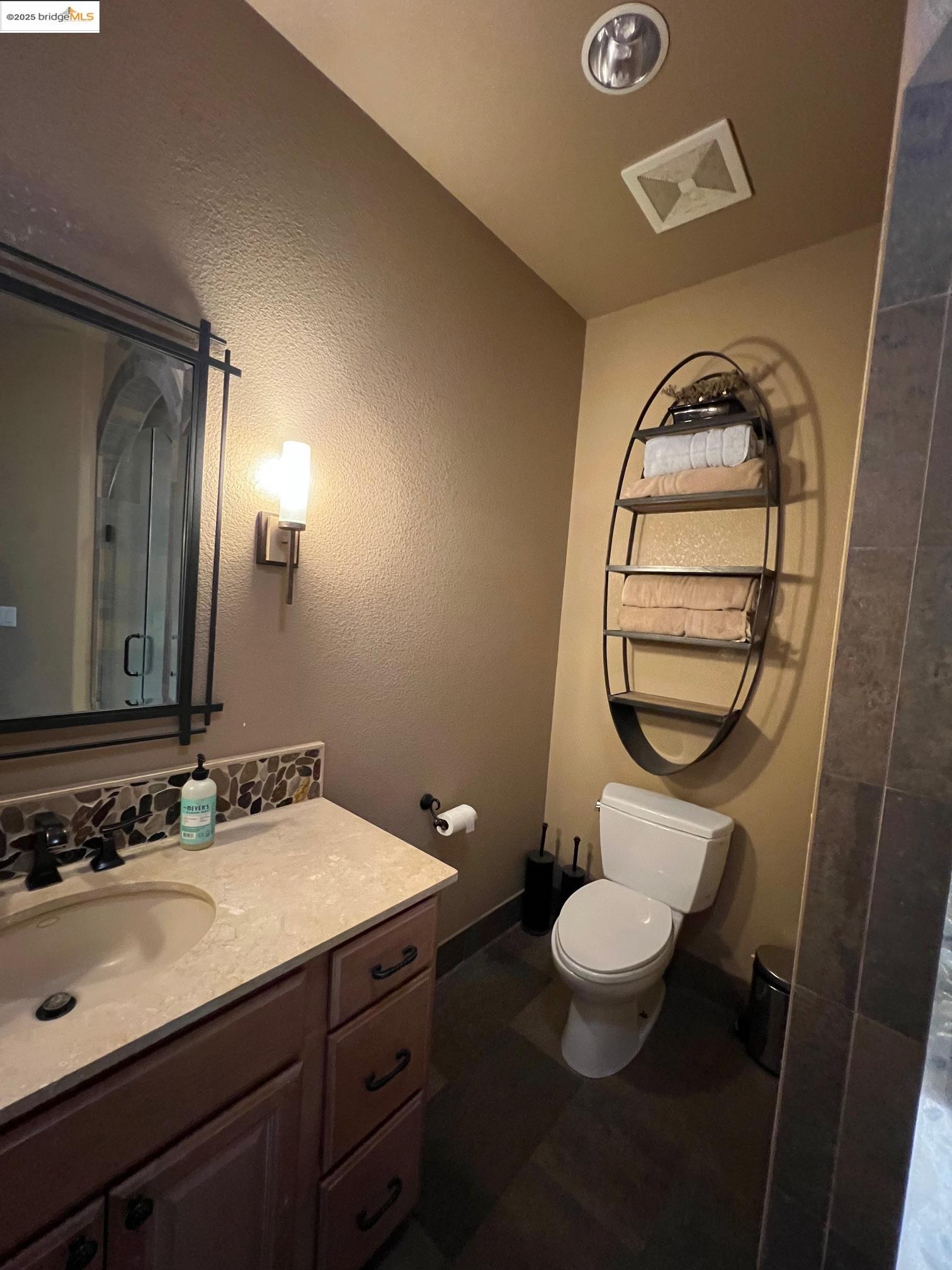 Detail Gallery Image 33 of 38 For 16931 Schell, Knights Ferry,  CA 95361-1234 - 4 Beds | 3 Baths