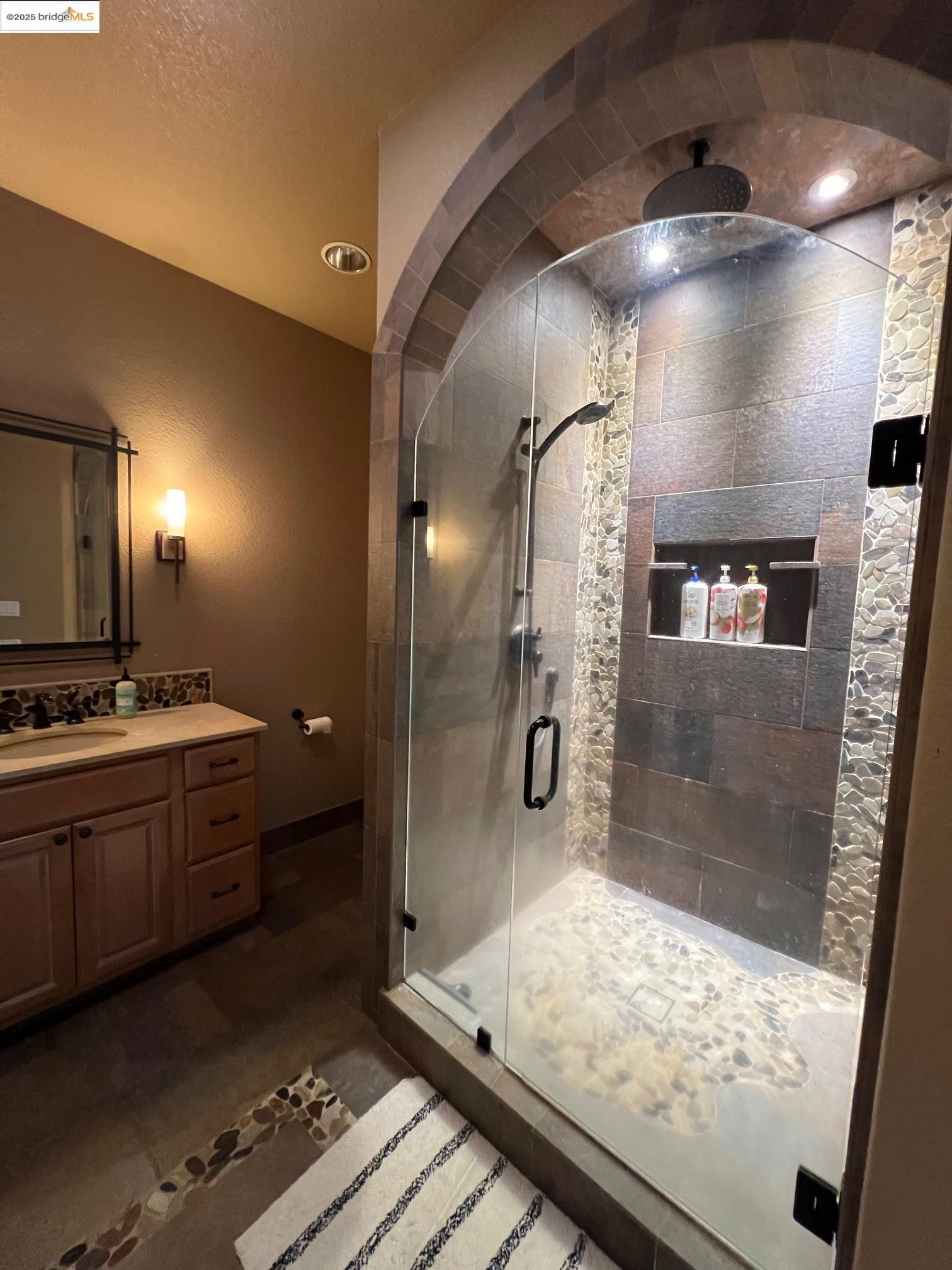 Detail Gallery Image 34 of 38 For 16931 Schell, Knights Ferry,  CA 95361-1234 - 4 Beds | 3 Baths