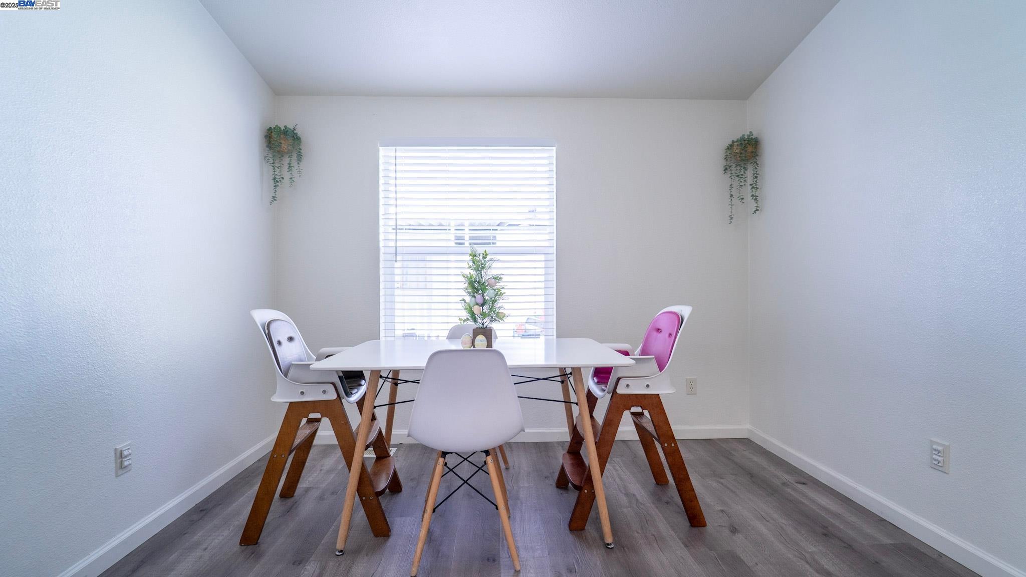 Detail Gallery Image 8 of 32 For 1225 Vienna Dr #409,  Sunnyvale,  CA 94089 - 2 Beds | 2 Baths