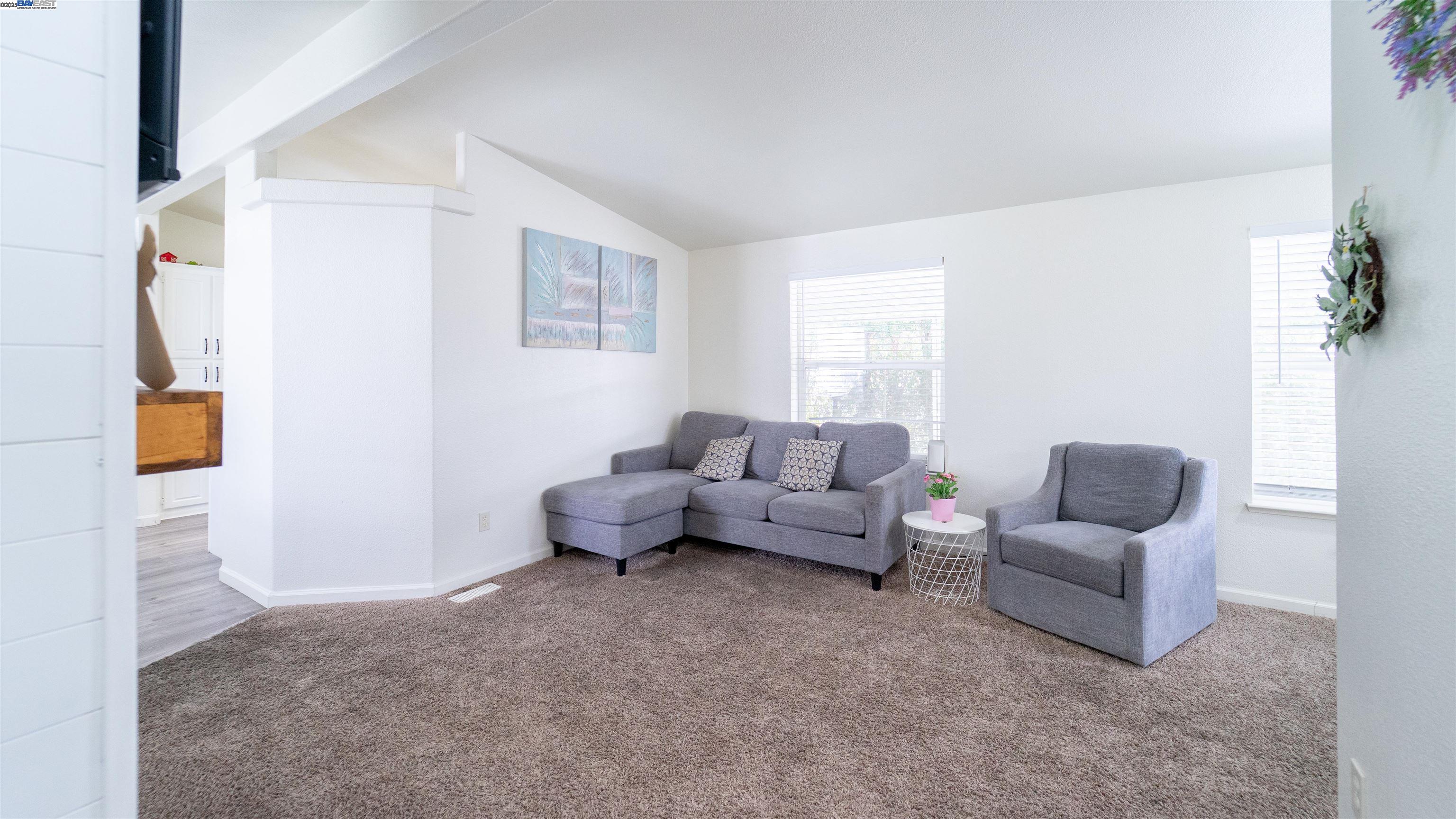 Detail Gallery Image 9 of 32 For 1225 Vienna Dr #409,  Sunnyvale,  CA 94089 - 2 Beds | 2 Baths