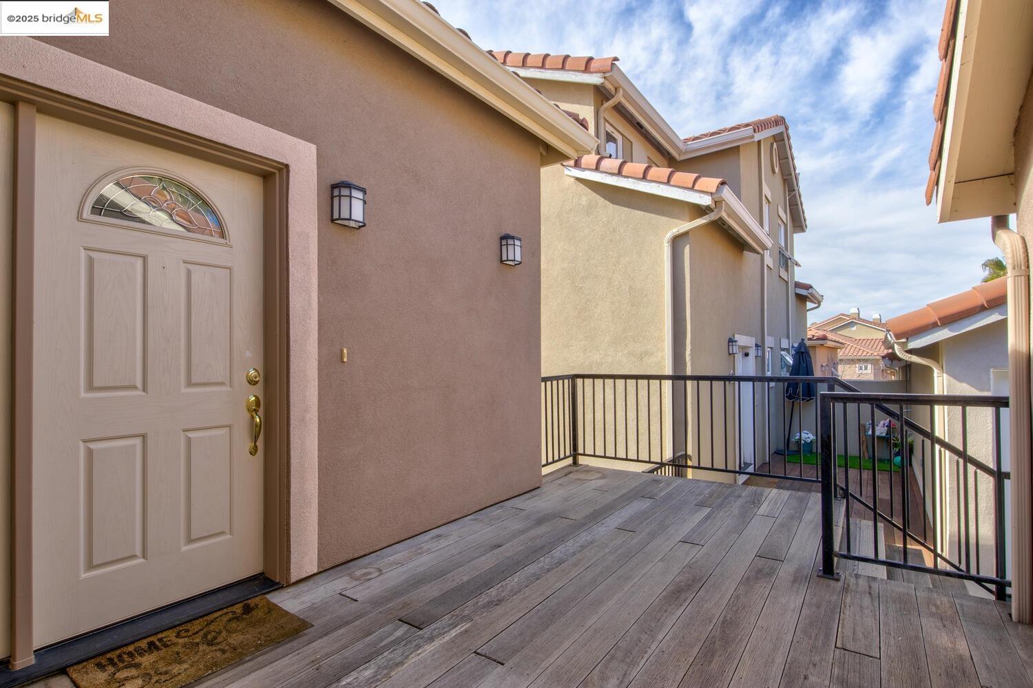 Detail Gallery Image 4 of 43 For 8408 Vista Verde Circle, La Grange,  CA 95329 - 2 Beds | 3 Baths