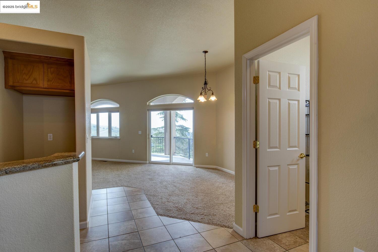 Detail Gallery Image 7 of 43 For 8408 Vista Verde Circle, La Grange,  CA 95329 - 2 Beds | 3 Baths